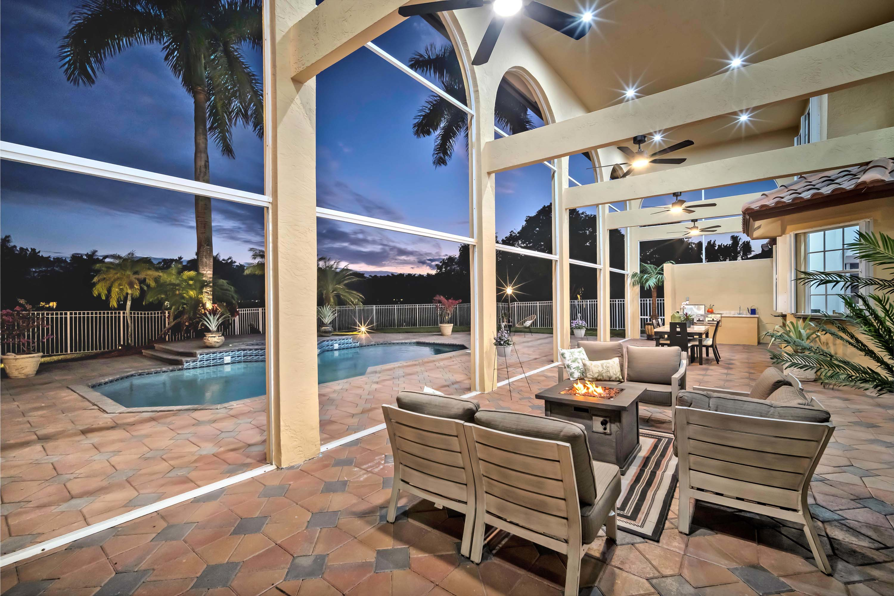 21 3855 Windmill Lake Road - Luxury Real Estate - Concierge Auctions