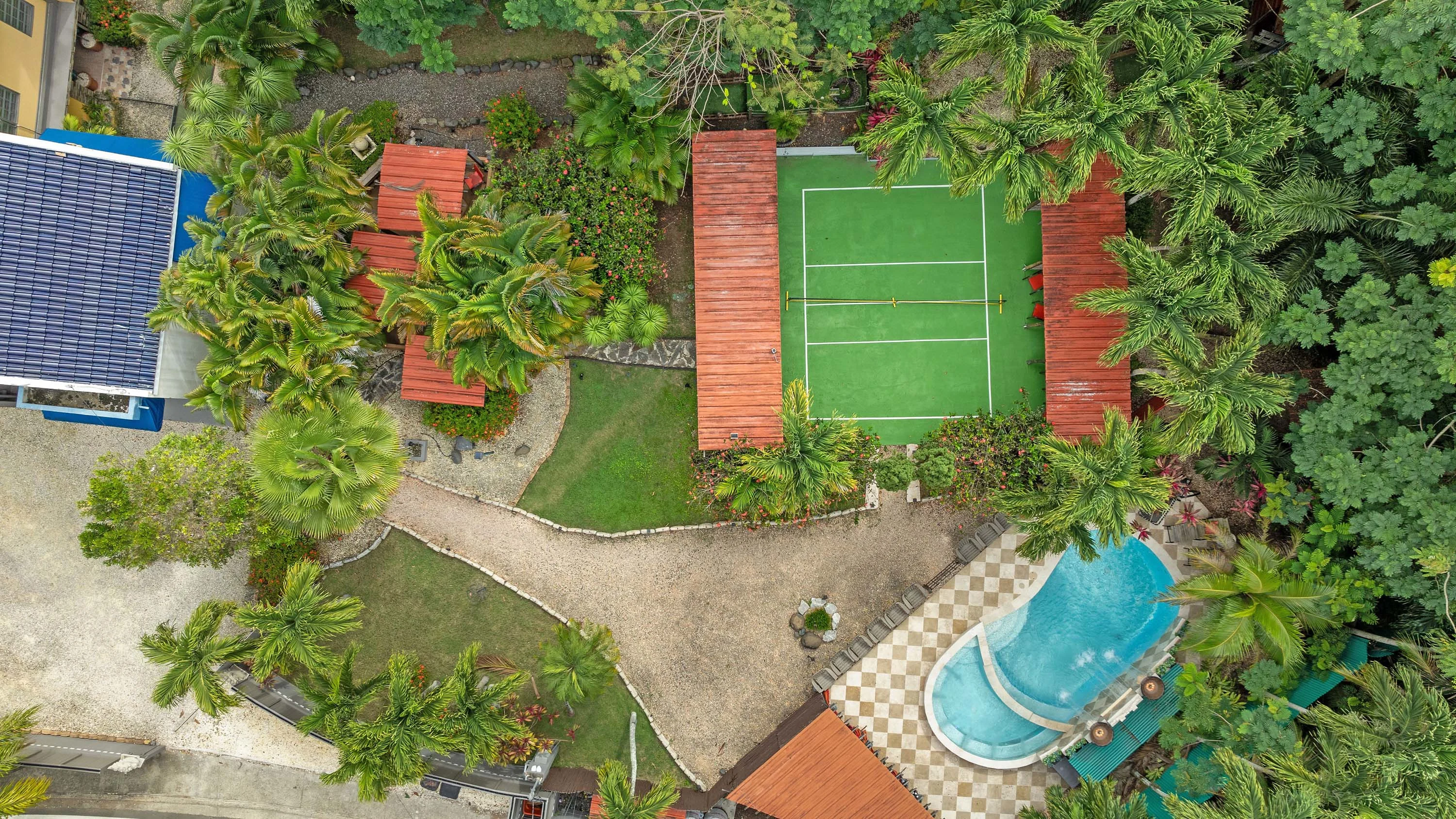Road 413 km 0.6, Puerto Del Pulpo Estate, Rincon, Rincon 00677, Puerto Rico - 27_ix04hh
