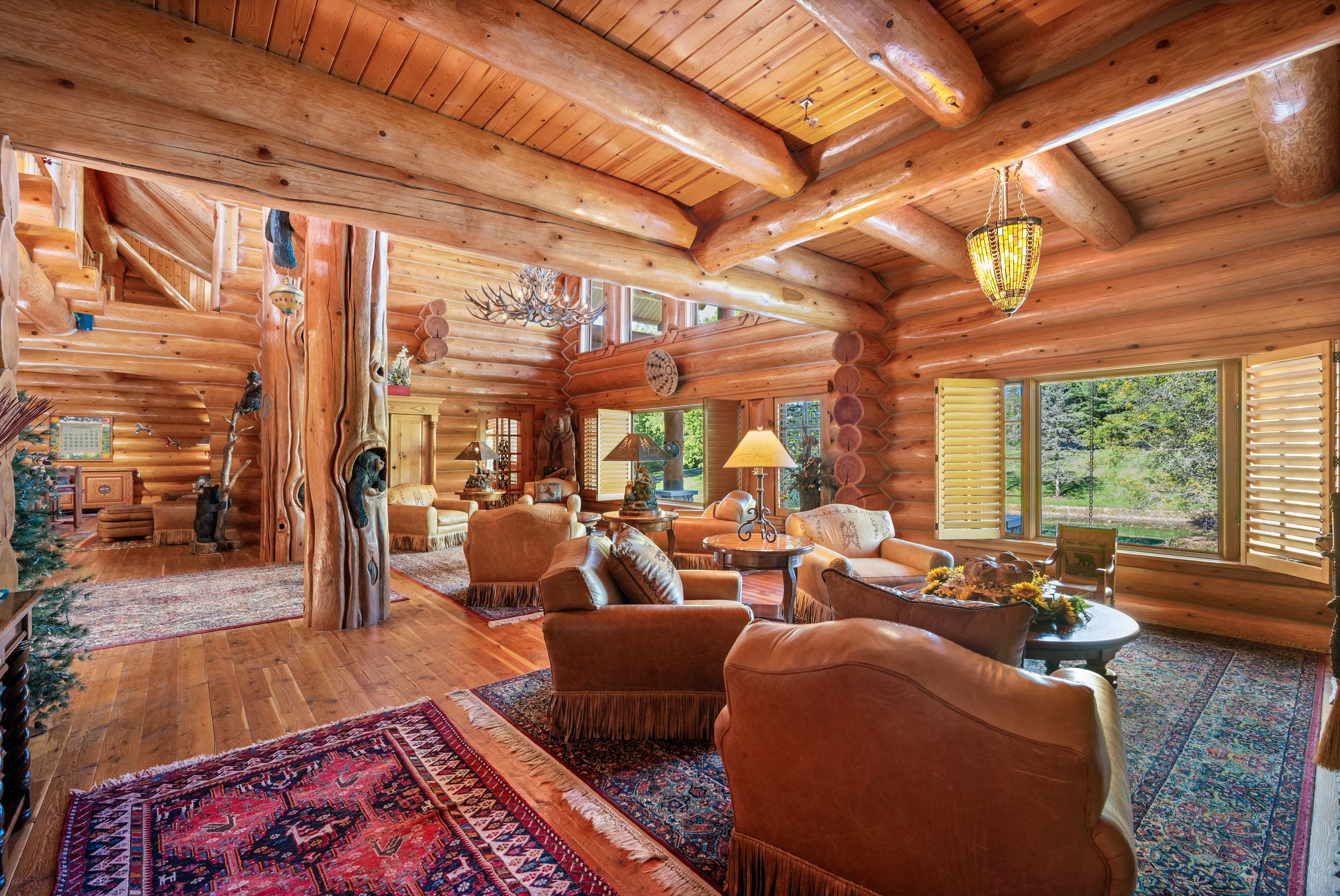 08 7902 Route 42 - Luxury Real Estate - Concierge Auctions