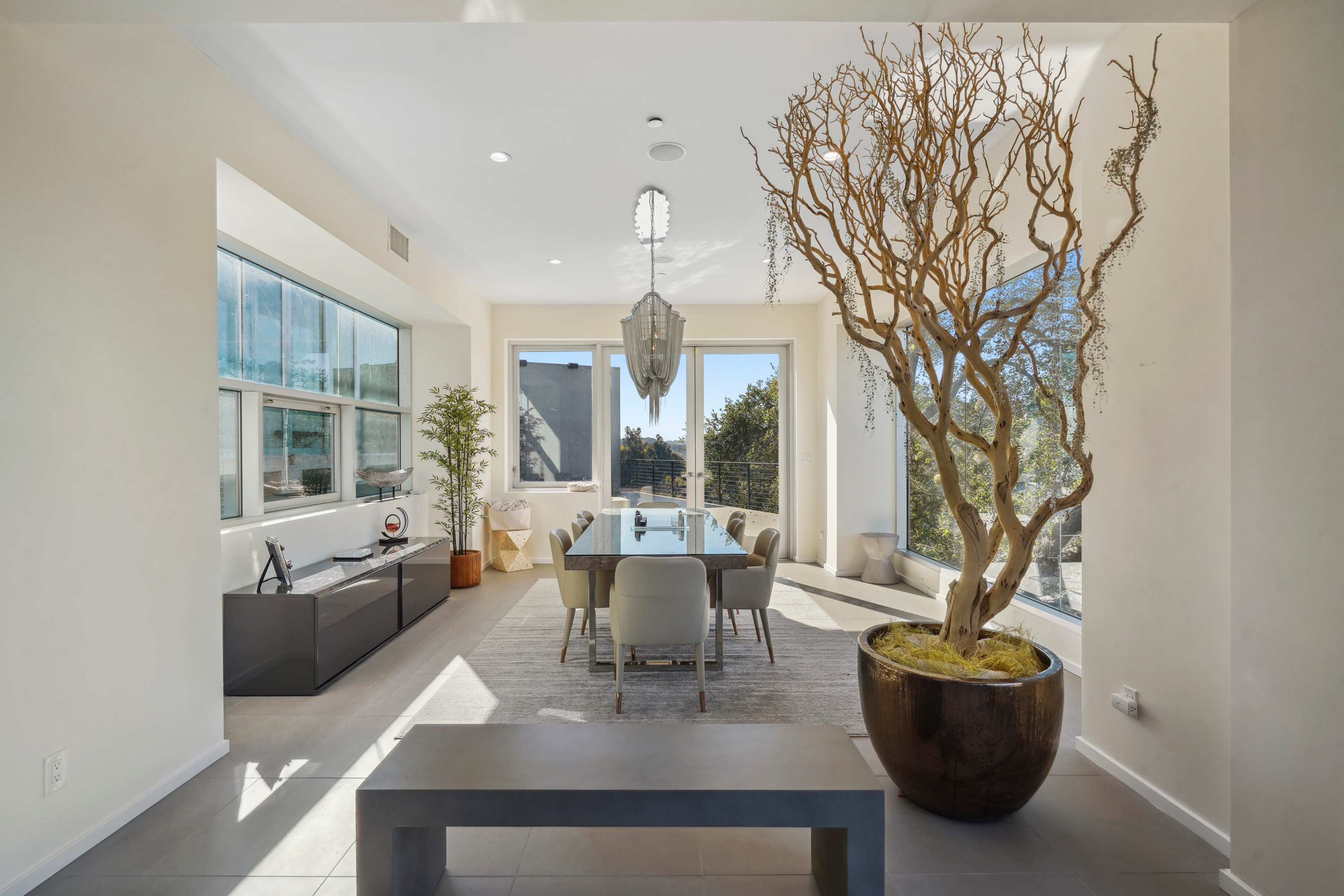 14 9716 Oak Pass Rd - Luxury Real Estate - Concierge Auctions