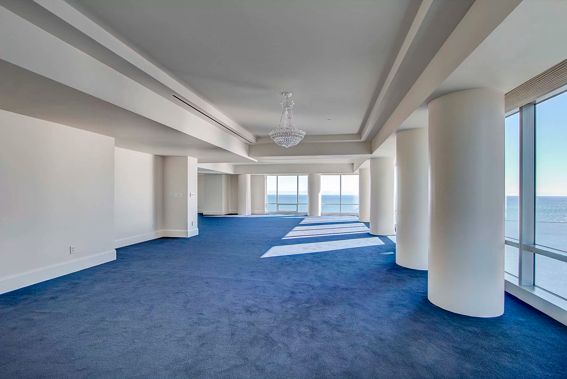 923 E Kilbourn Avenue, Milwaukee, Wisconsin 53202 - 923-east-kilbourn-avenue-unit-3200-milwaukee-wisconsin14_kfh5zy