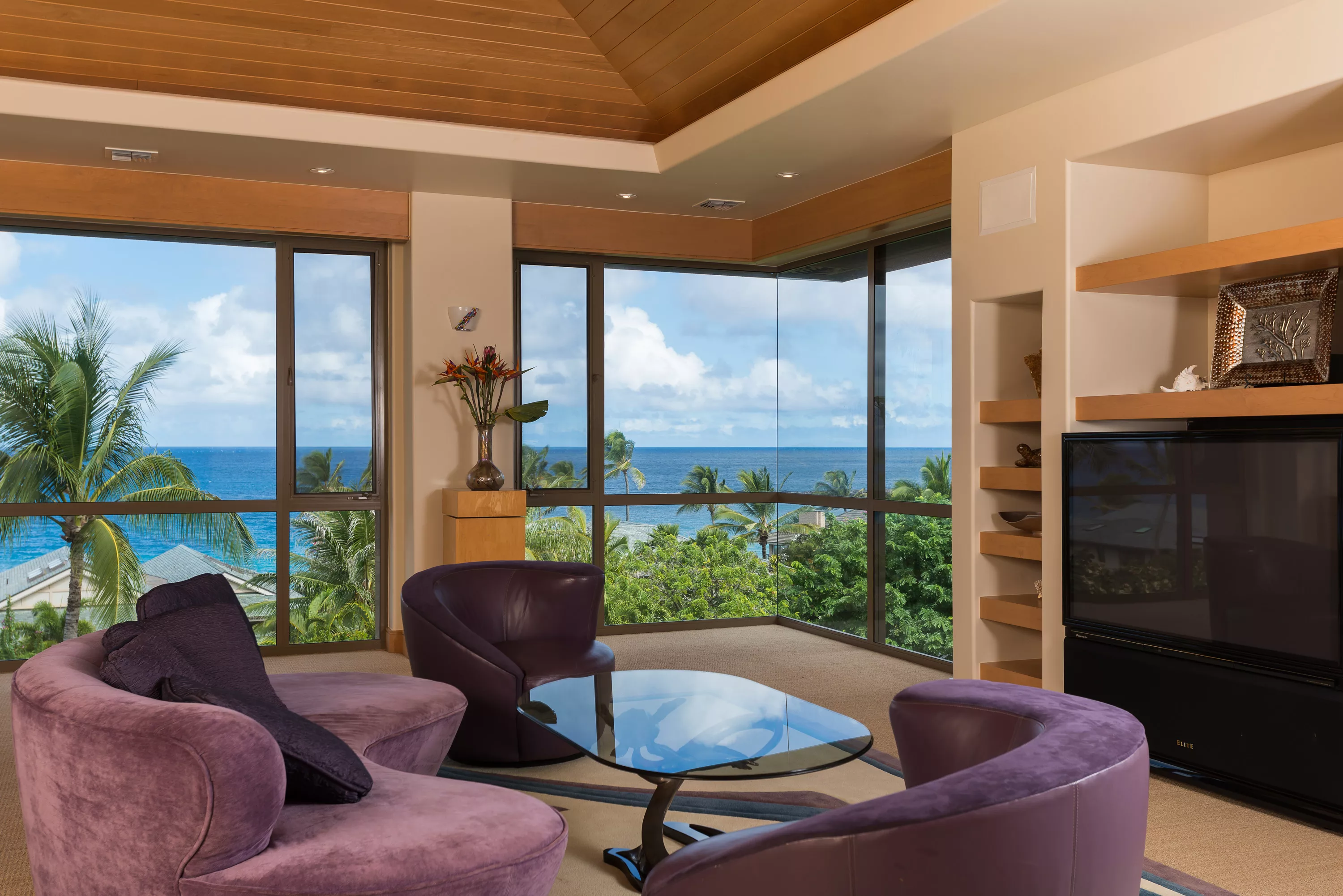 8 Kapalua Place, Kapalua, Maui, Hawaii 96761 - 8-kapalua-place-lahaina-hi-96761-02_rj9omb