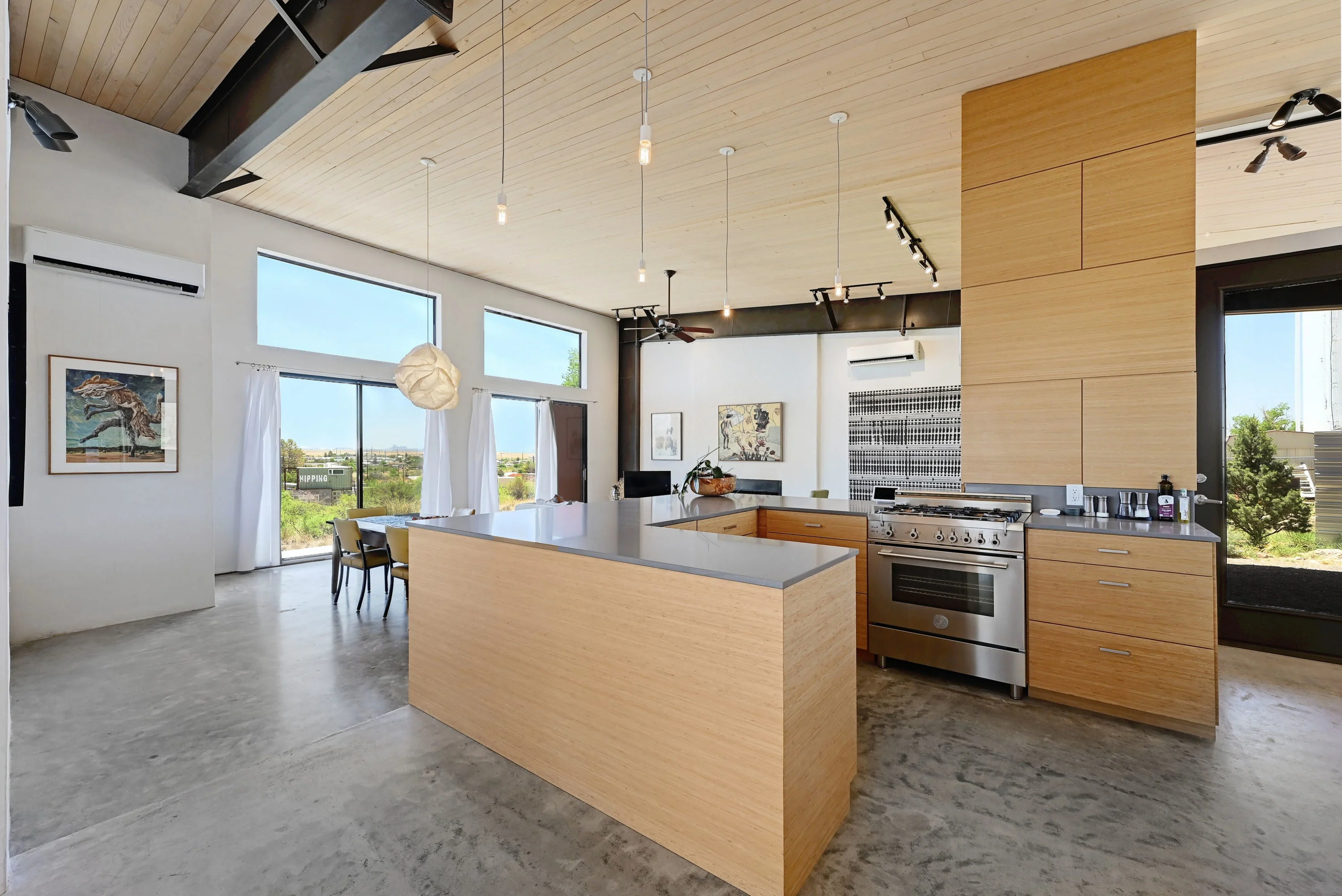 1104 N Alamito Street, Marfa, Texas 79843 - 1104-north-alamito-street-marfa-texas10_q2txyy