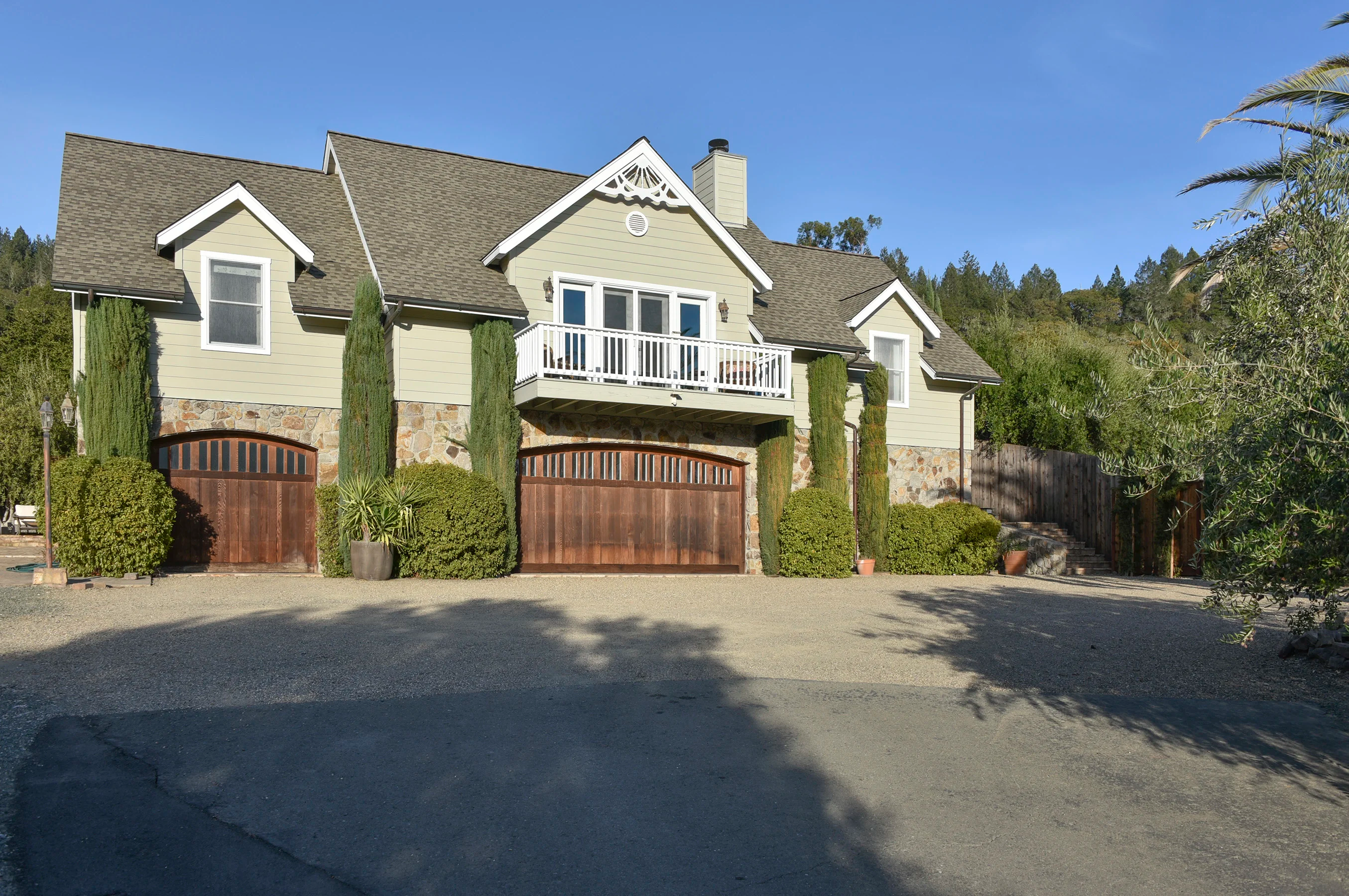 2618 & 2620 Silverado Trail North, Saint Helena, California 94574 - St-Hel-CA05_kiqgu8