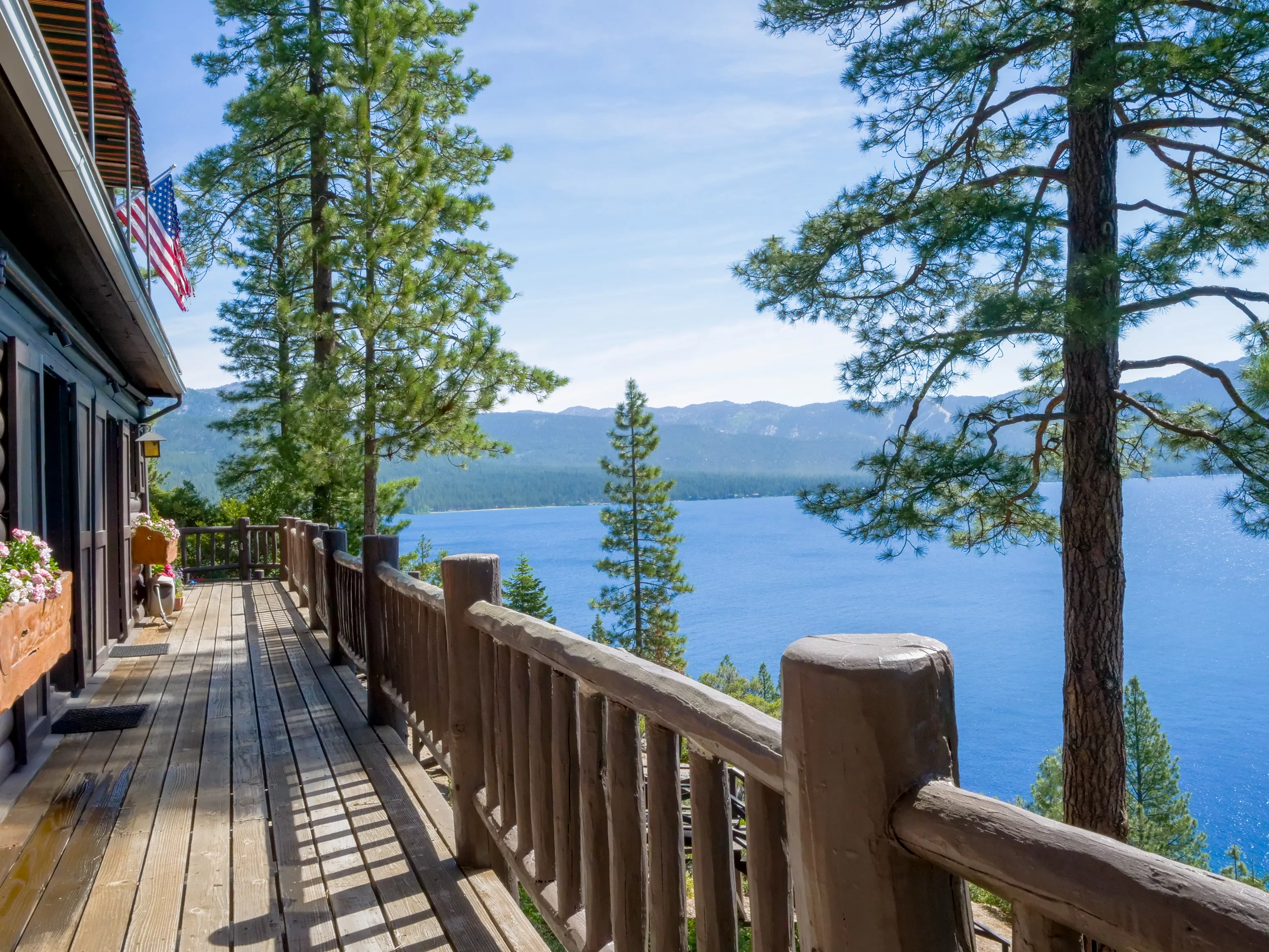 26 Calaneva Drive, Lake Tahoe, Nevada 89402 - 26-cala-neva-crystal-bay-nevada19_wghstu