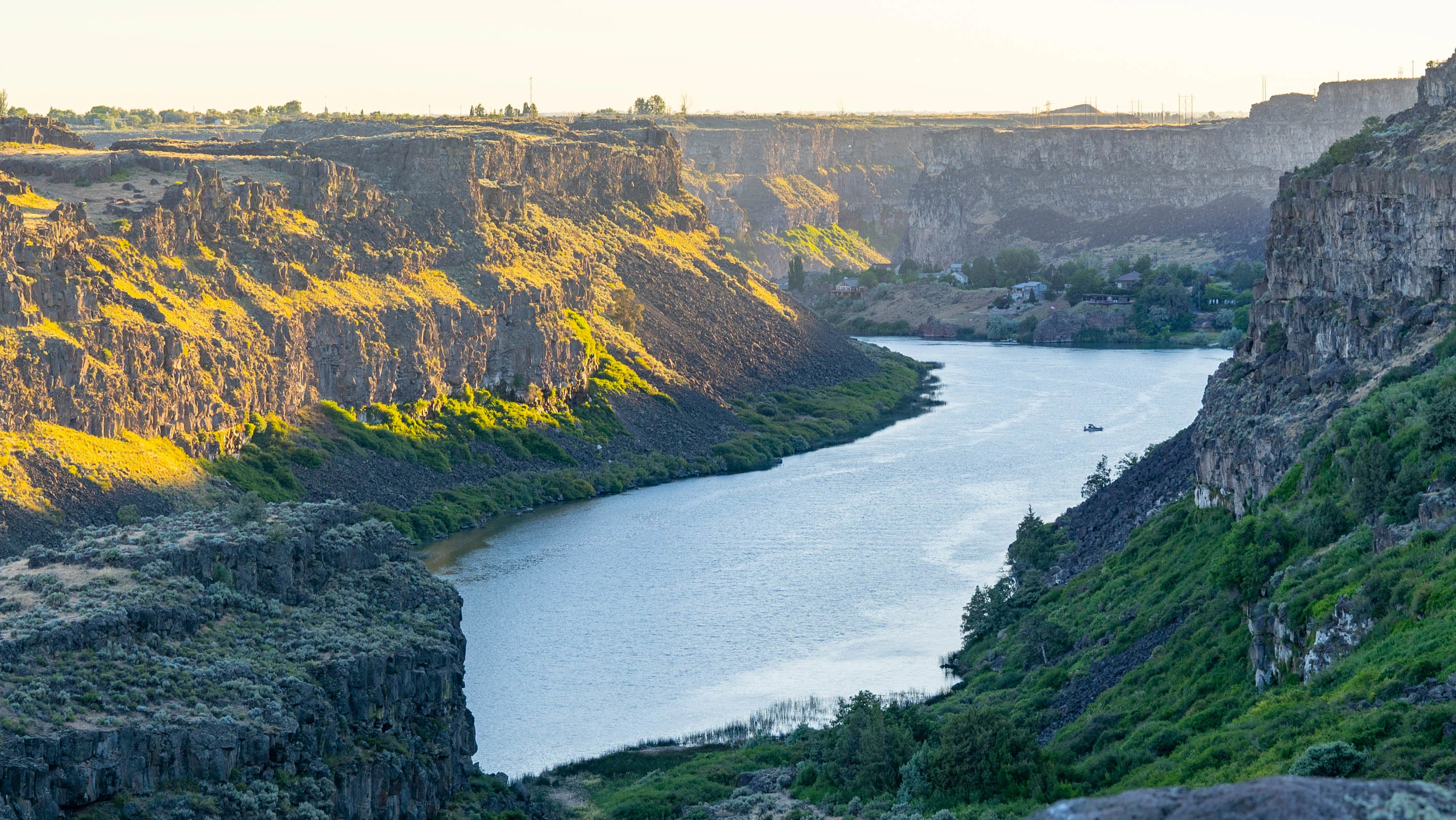 Devil's Corral, Snake River, Idaho 83338 - devils-corral-jerome-idaho02_yhccfb