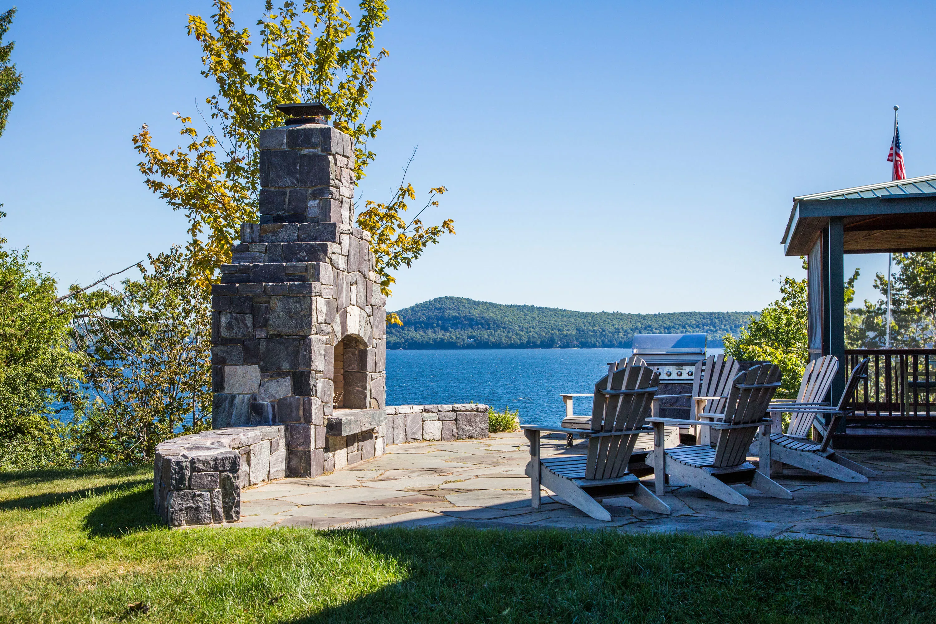 1 Cedar Island, Lake Champlain, Vermont 05486 - cedar-island-south-hero-vt-08-14-05-56-5656_l8h5jb