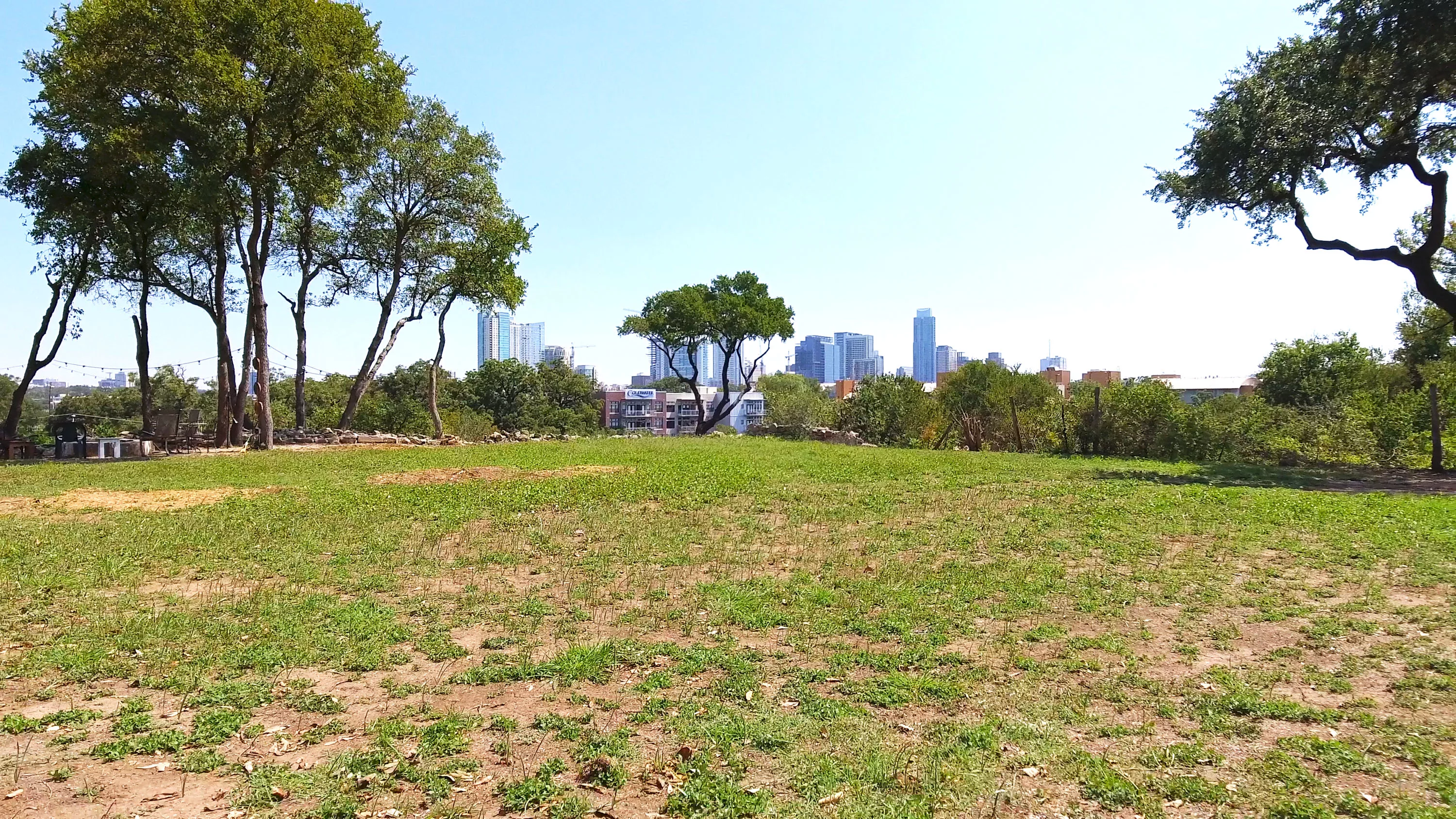 511 Barton Boulevard, Austin, Texas 78704 - Still-3_tmh7if