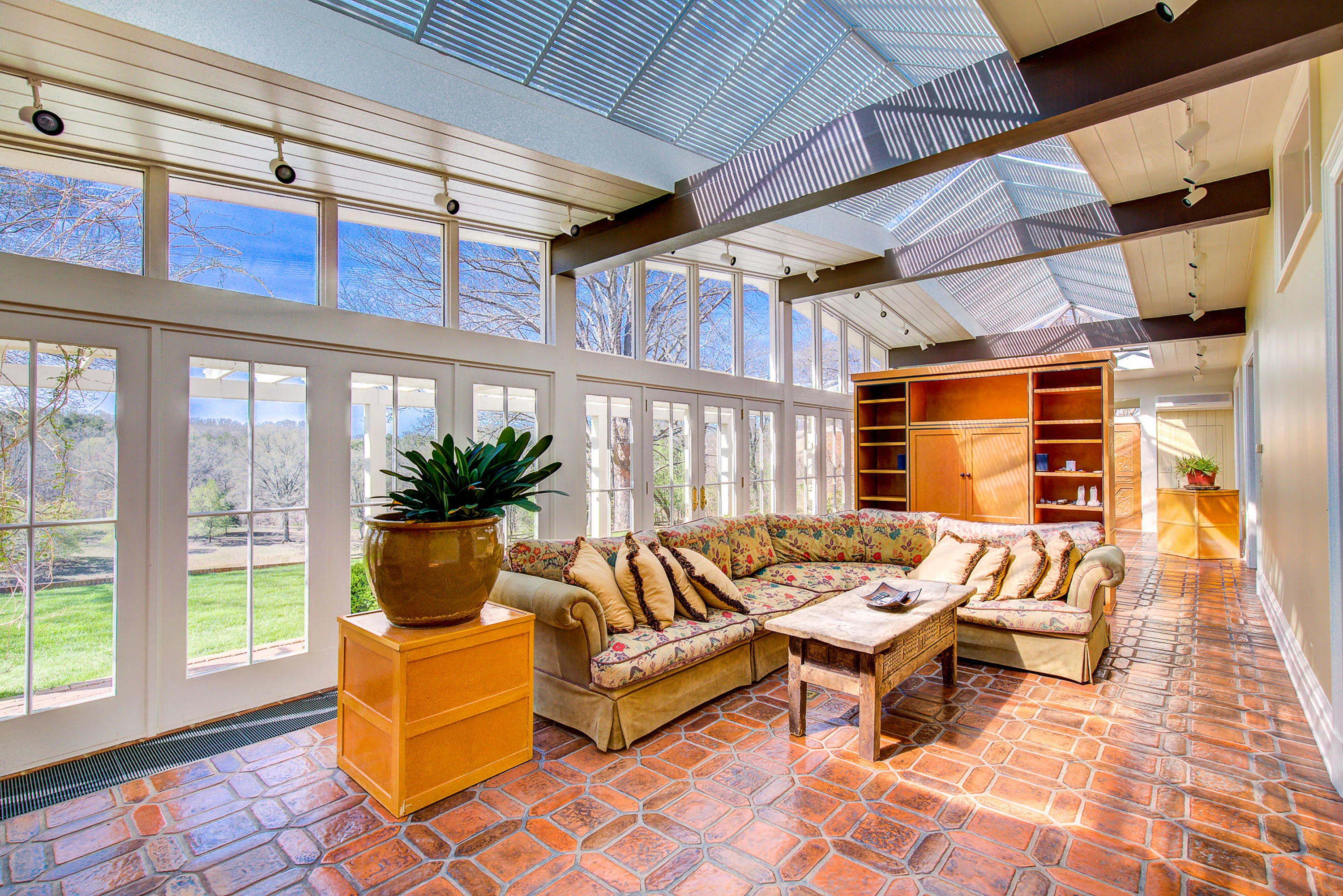 1011 Thunderwood Farm Lane, Lewisville, North Carolina 27023 - 1011-thunderwood-farm-lane-lewisville-north-carolina-05_moxy8k