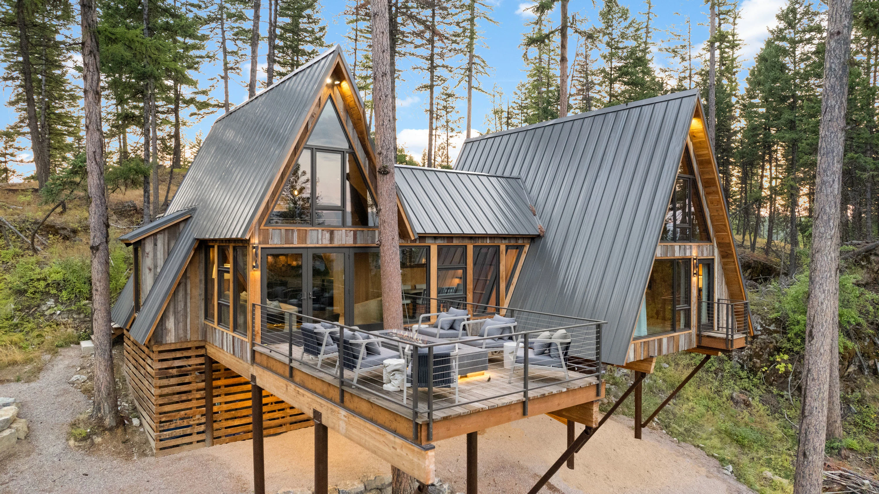 31 Forest Path Drive, Whitefish, Montana 59937 - On_The_Rocks_Treehouse_03_xw903h