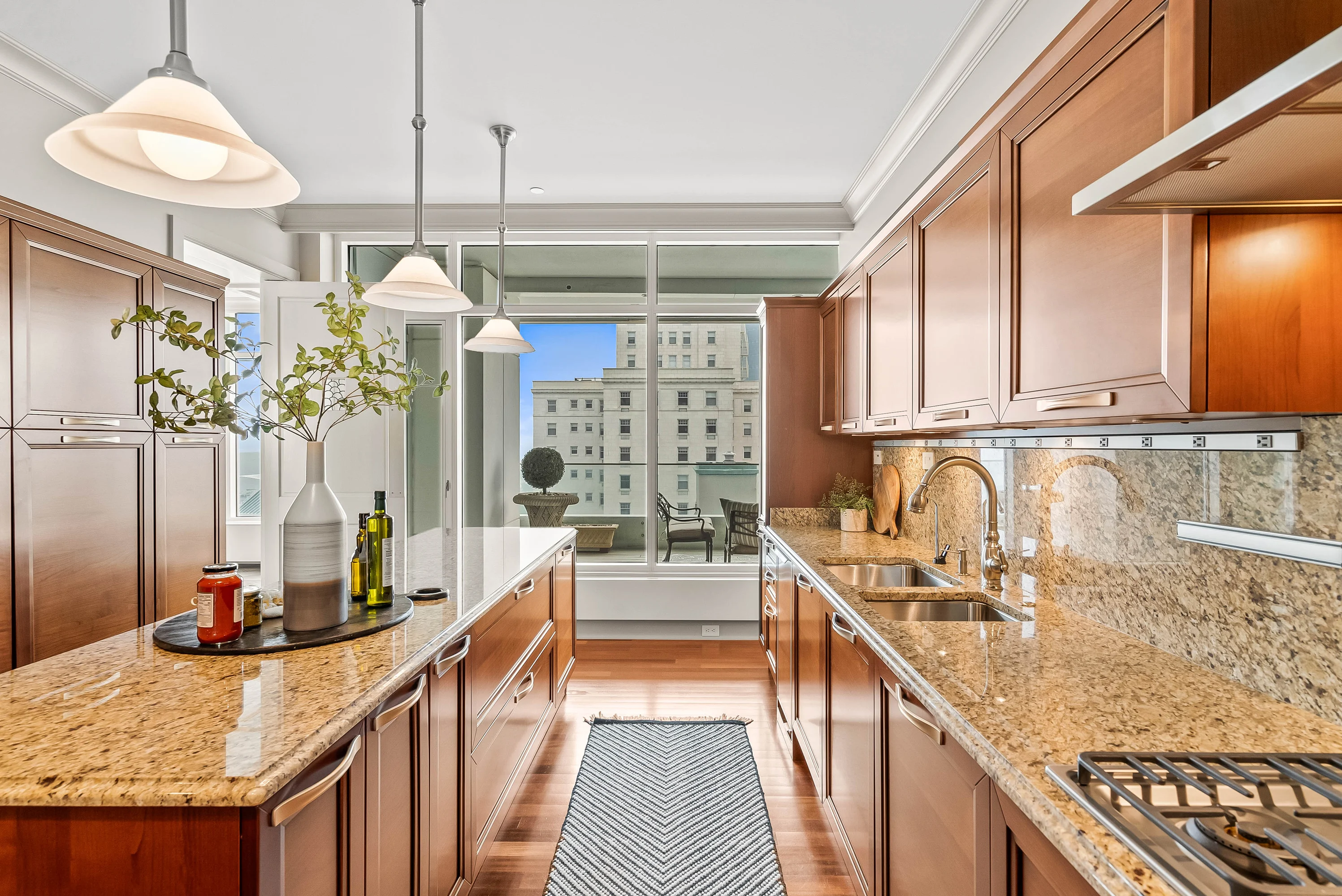 825 North Prospect Avenue #902, Milwaukee, Wisconsin 53202 - 825_N_Prospect_Ave_902_Milwaukee_WI_19_veuoyn