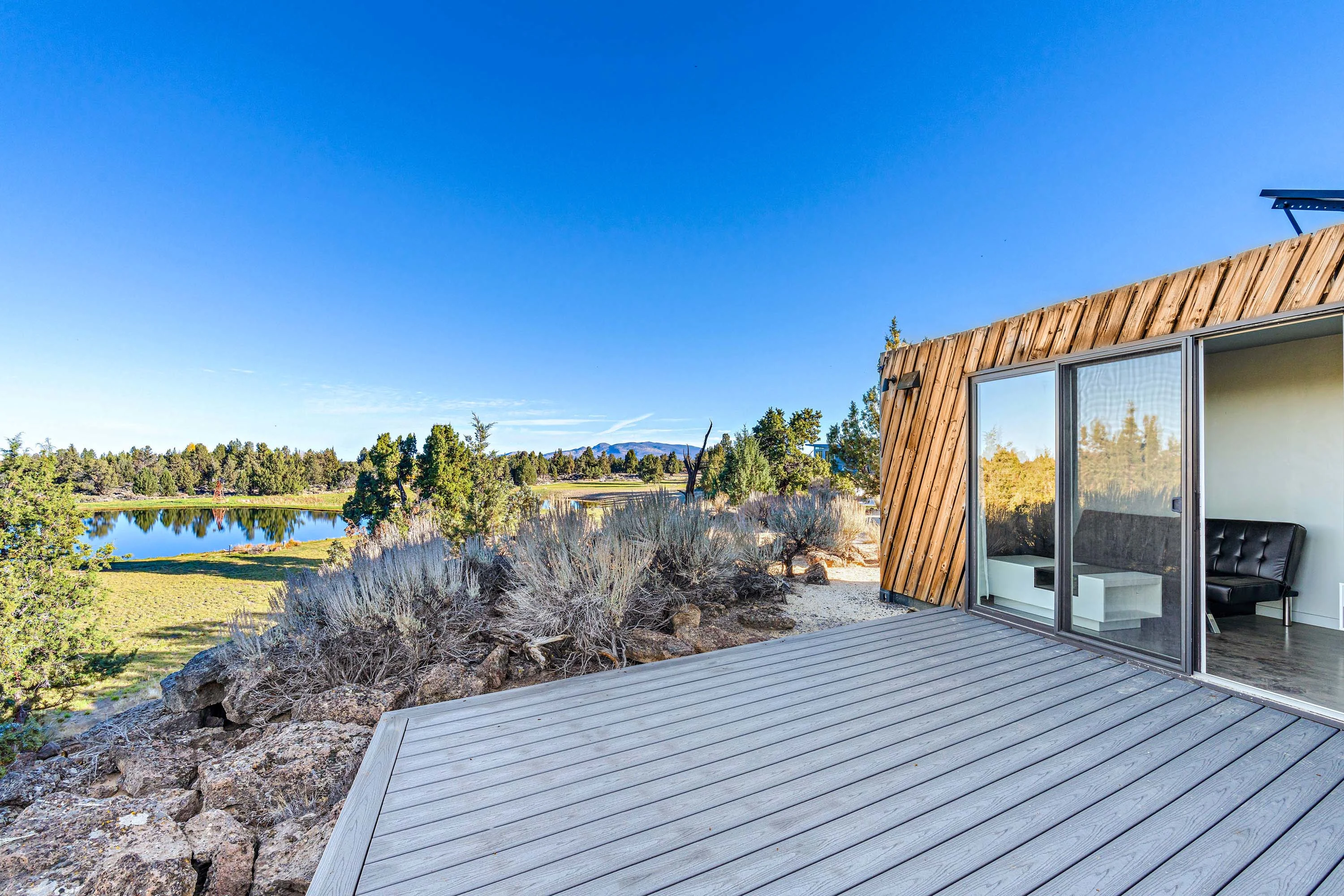 62265 Dodds Road, Bend, Oregon 97701 - 46_62265_Dodds_Rd_Bend_OR_97701_cuimr0