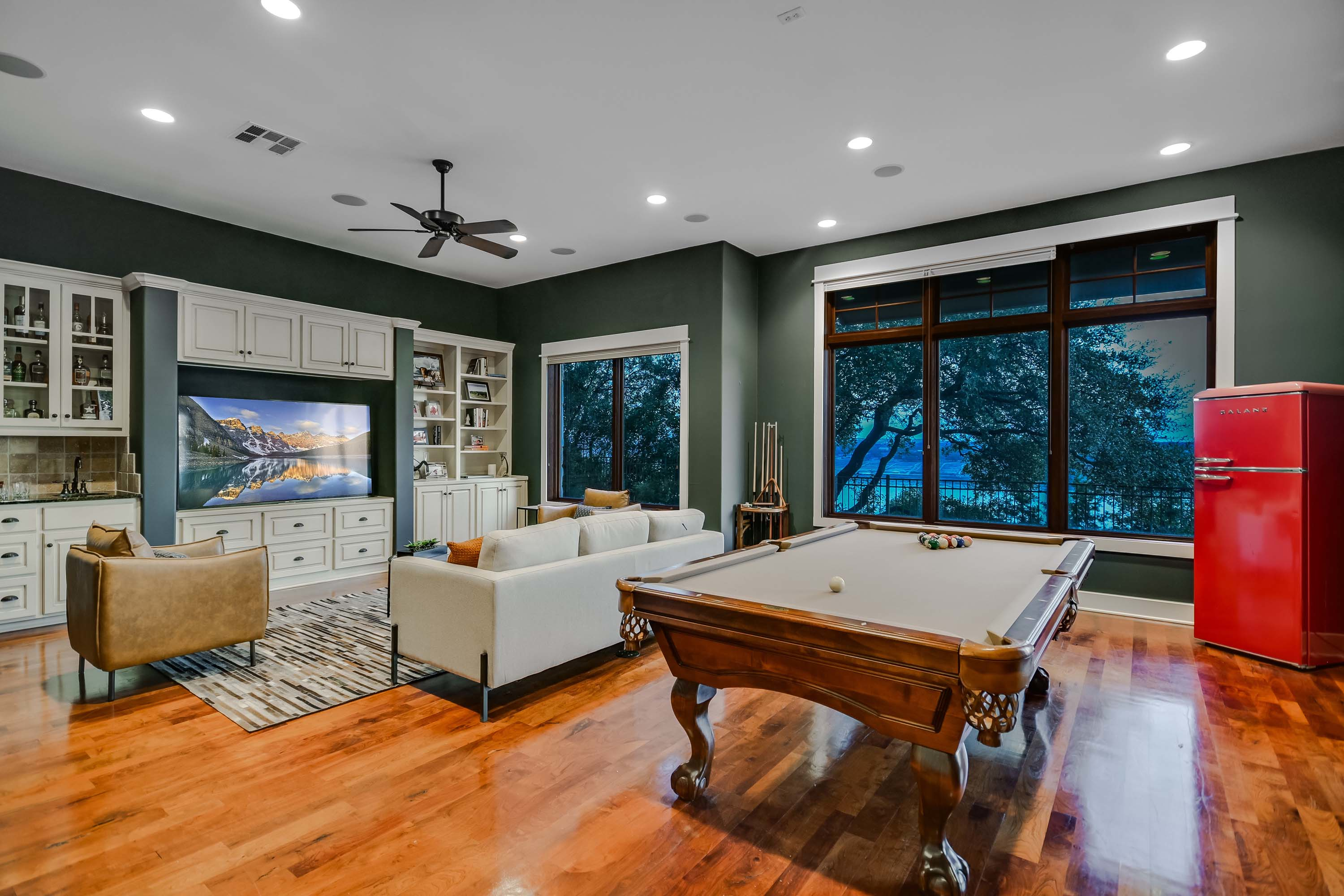 21 6504 Lantern View Dr - Luxury Real Estate - Concierge Auctions
