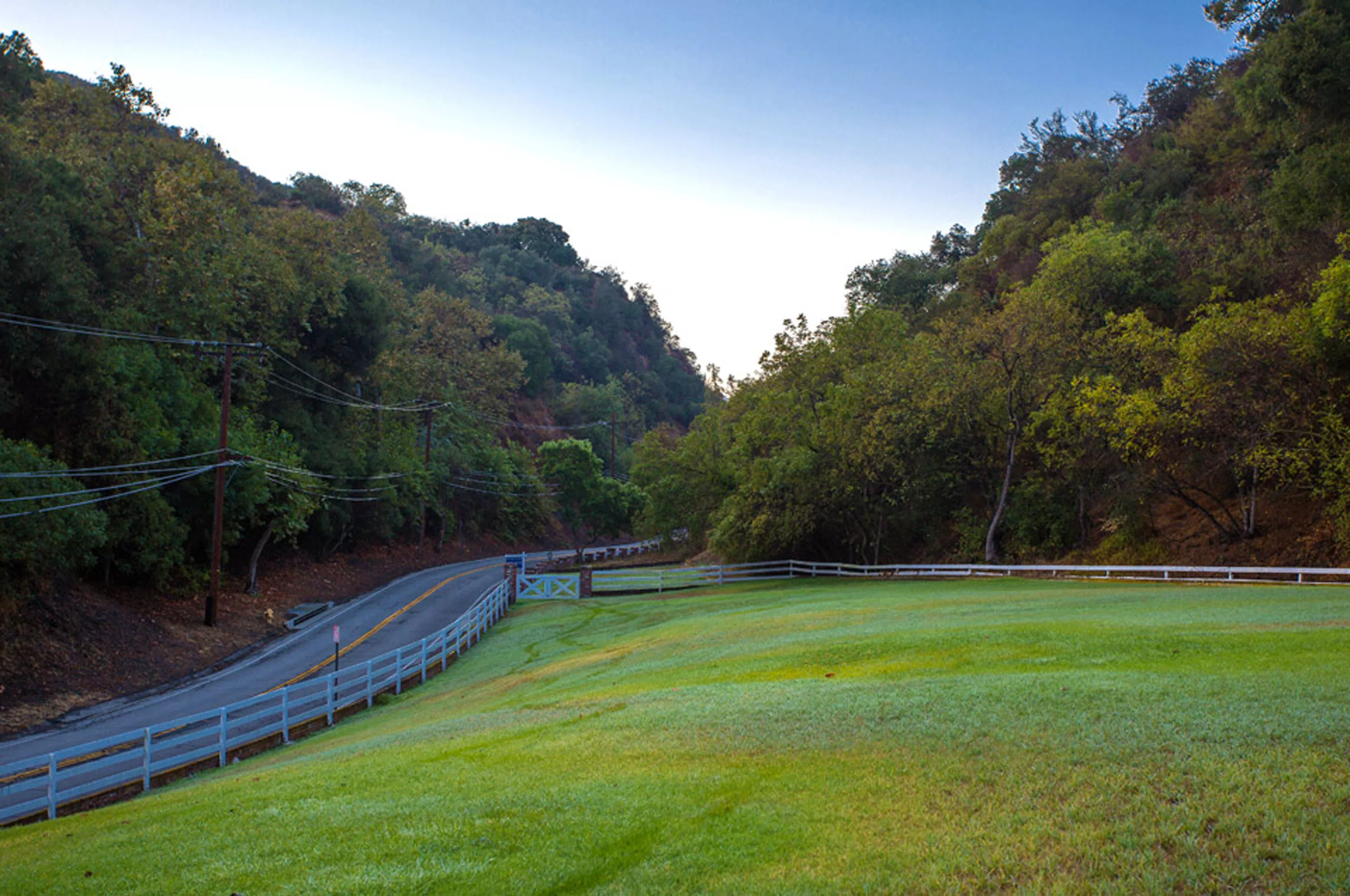 3099 Mandeville Canyon Road, Los Angeles, California 90049 - 05-5_sk8smb