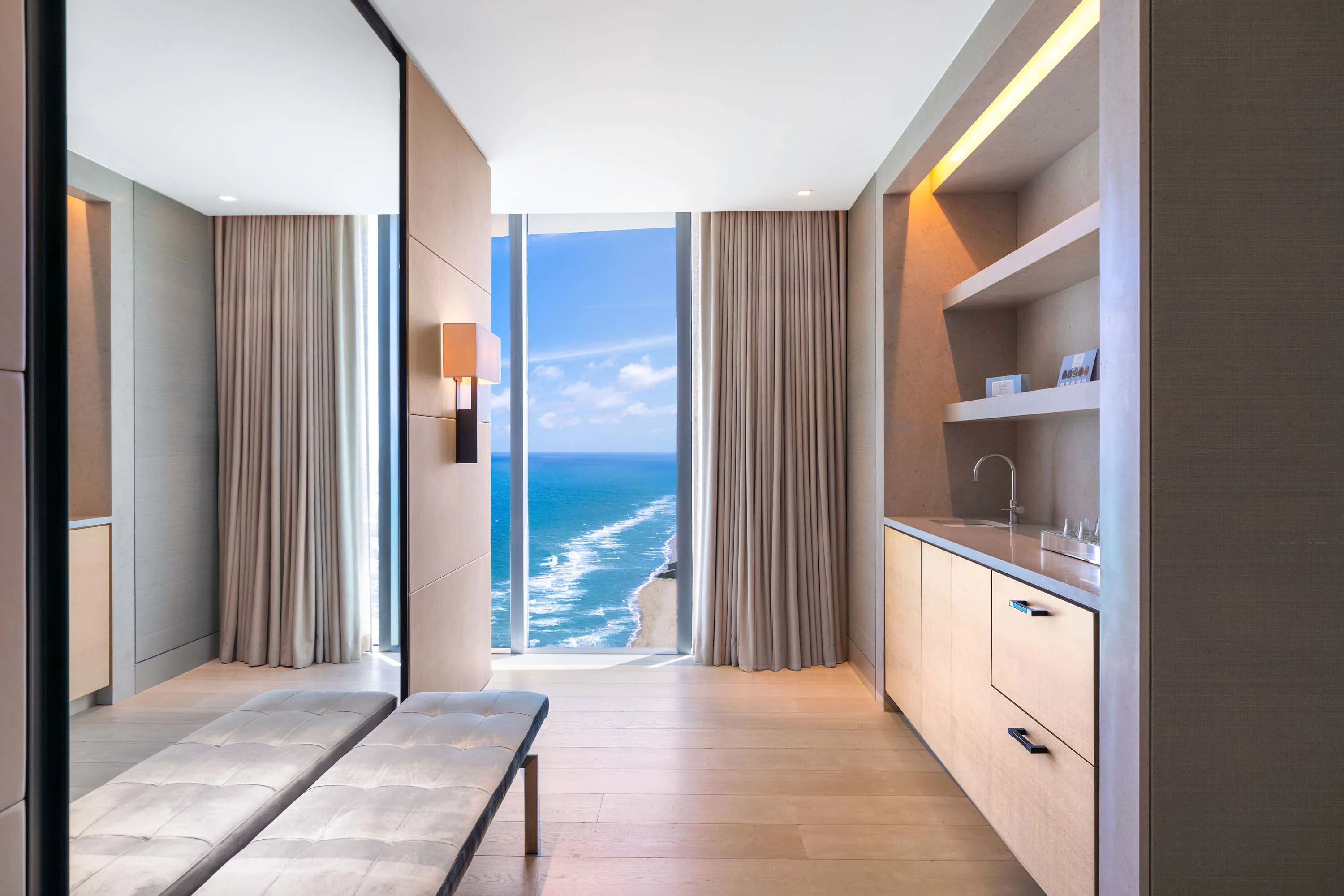 19575 Collins Avenue, The Regalia Penthouse, Miami, Florida 33160 - 19575-collins-ave-penthouse-4328_uetoqv