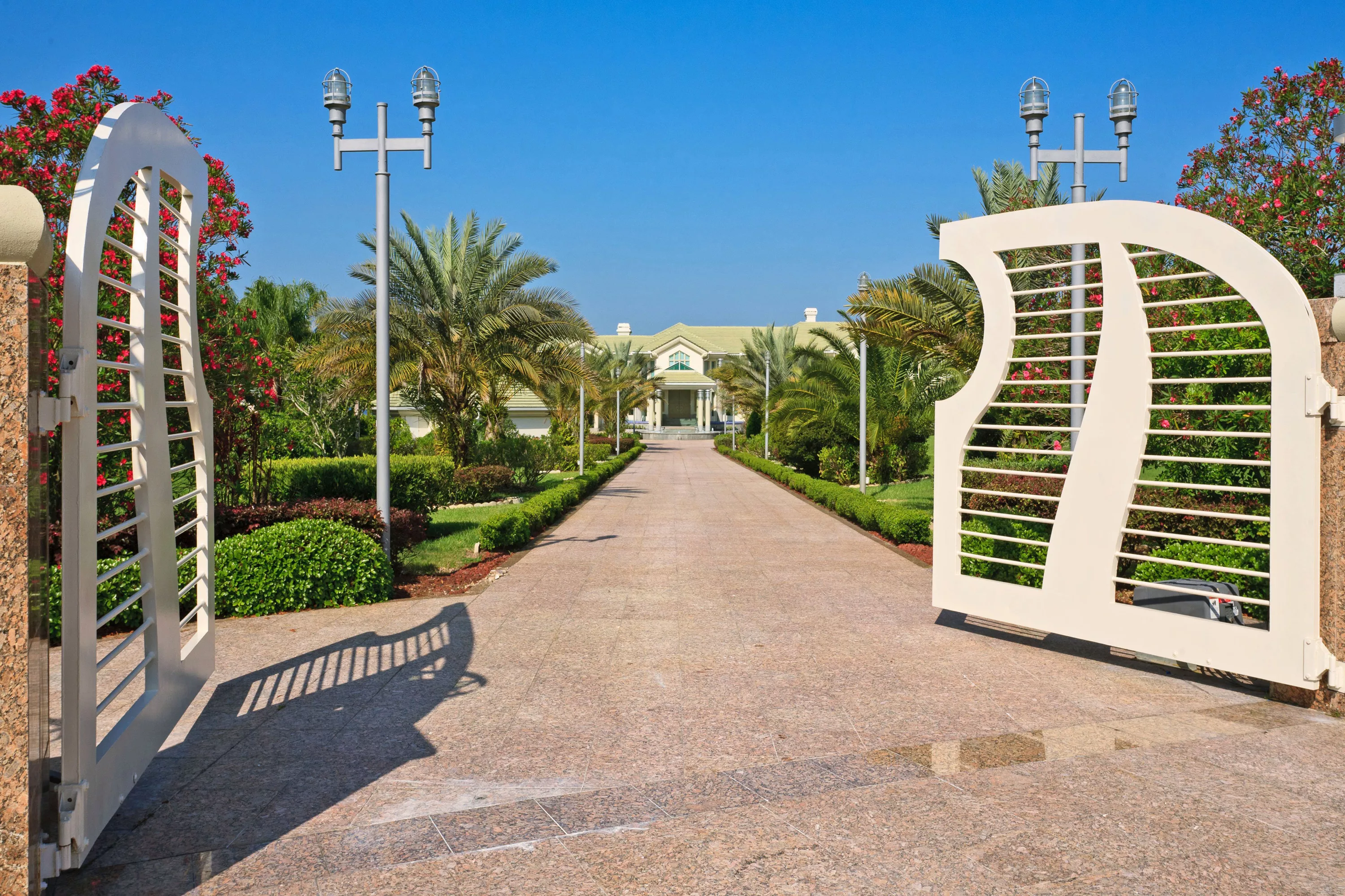 9972 Kilgore Road, Orlando, Florida 32836 - luxury-waterfront-property-auction-orlando-florida-10_zvbhv8