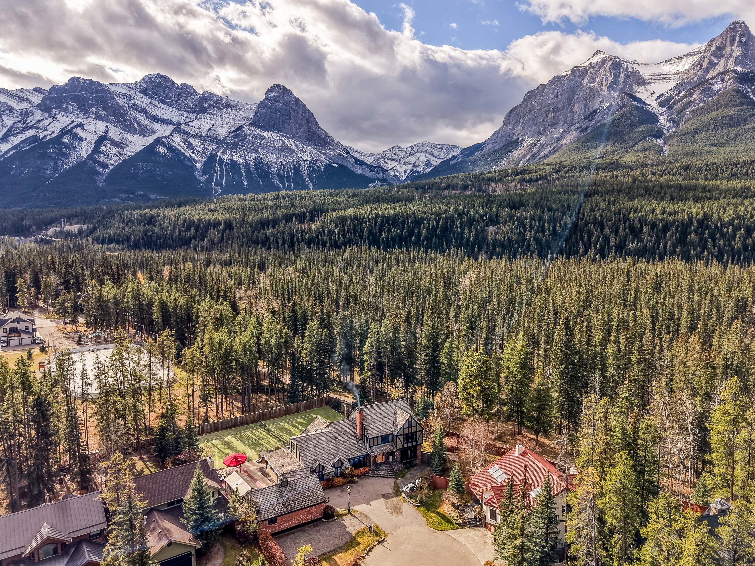 50 5 Woodside Lane, Canmore, Alberta T1W 1T1 - Luxury Real Estate - Concierge Auctions