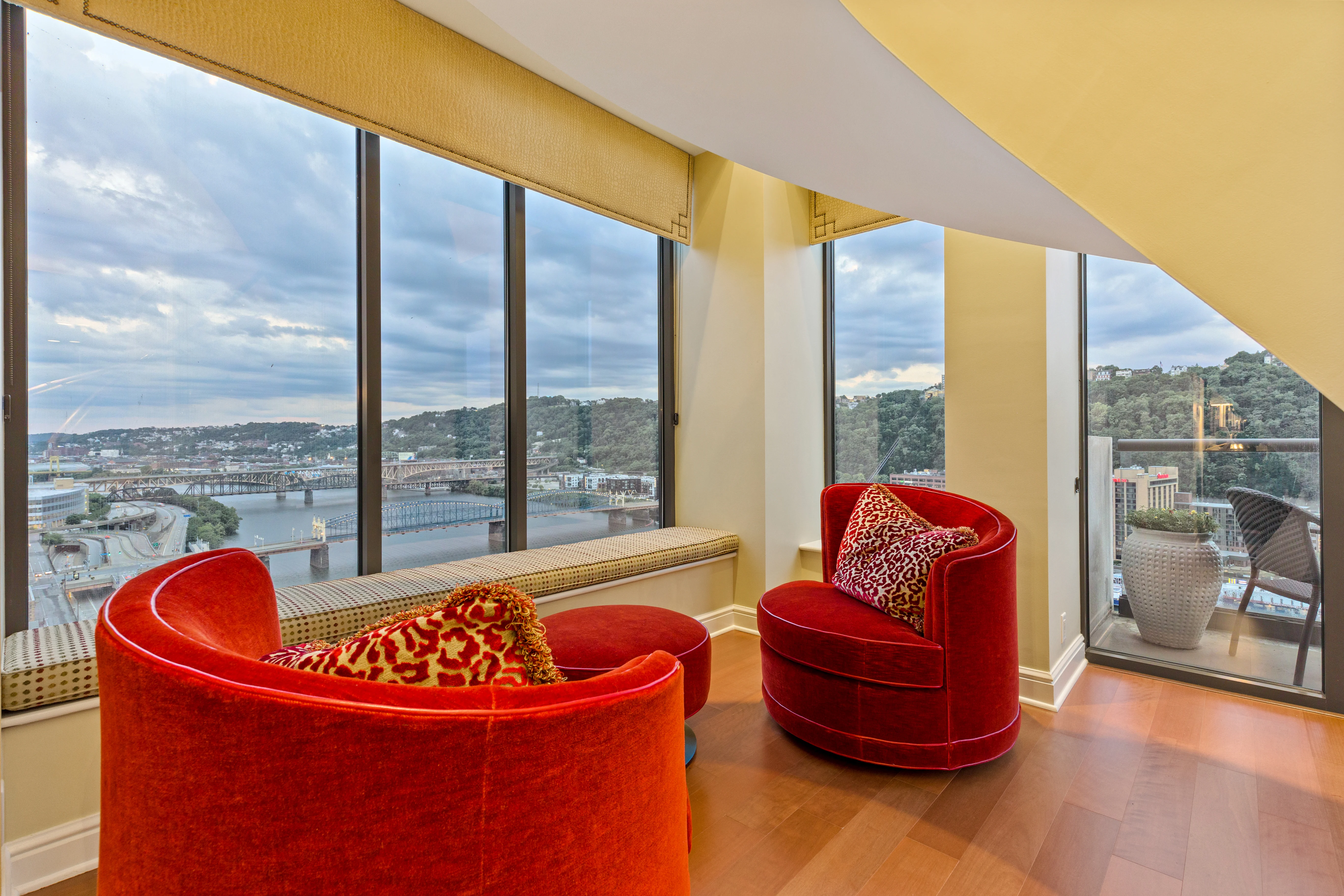151 Fort Pitt Blvd Unit 1901, Downtown Pittsburgh , Pennsylvania 15222 - 9_-_151FortPittBlvd40_o6mu6o