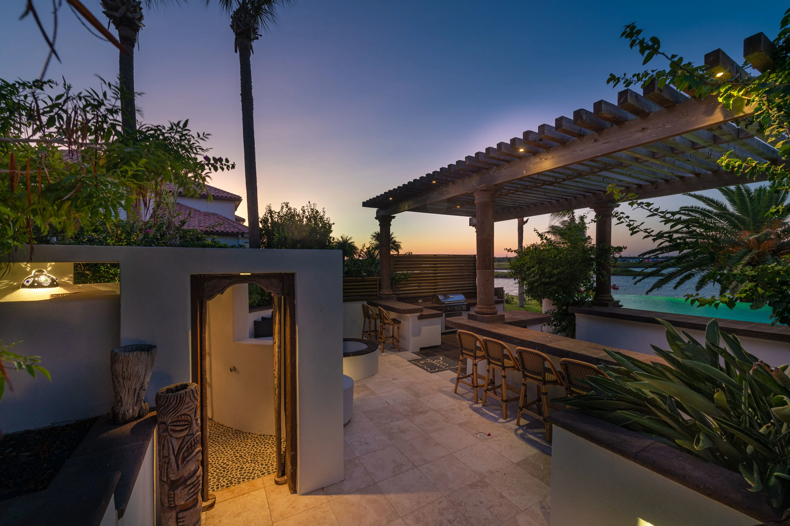 16 La Buena Vida Drive, Rockport, Texas Coast, Texas 78336 - casa-mombasa-16-la-buena-vida-drive-aransas-pass-texas18_jce8xk