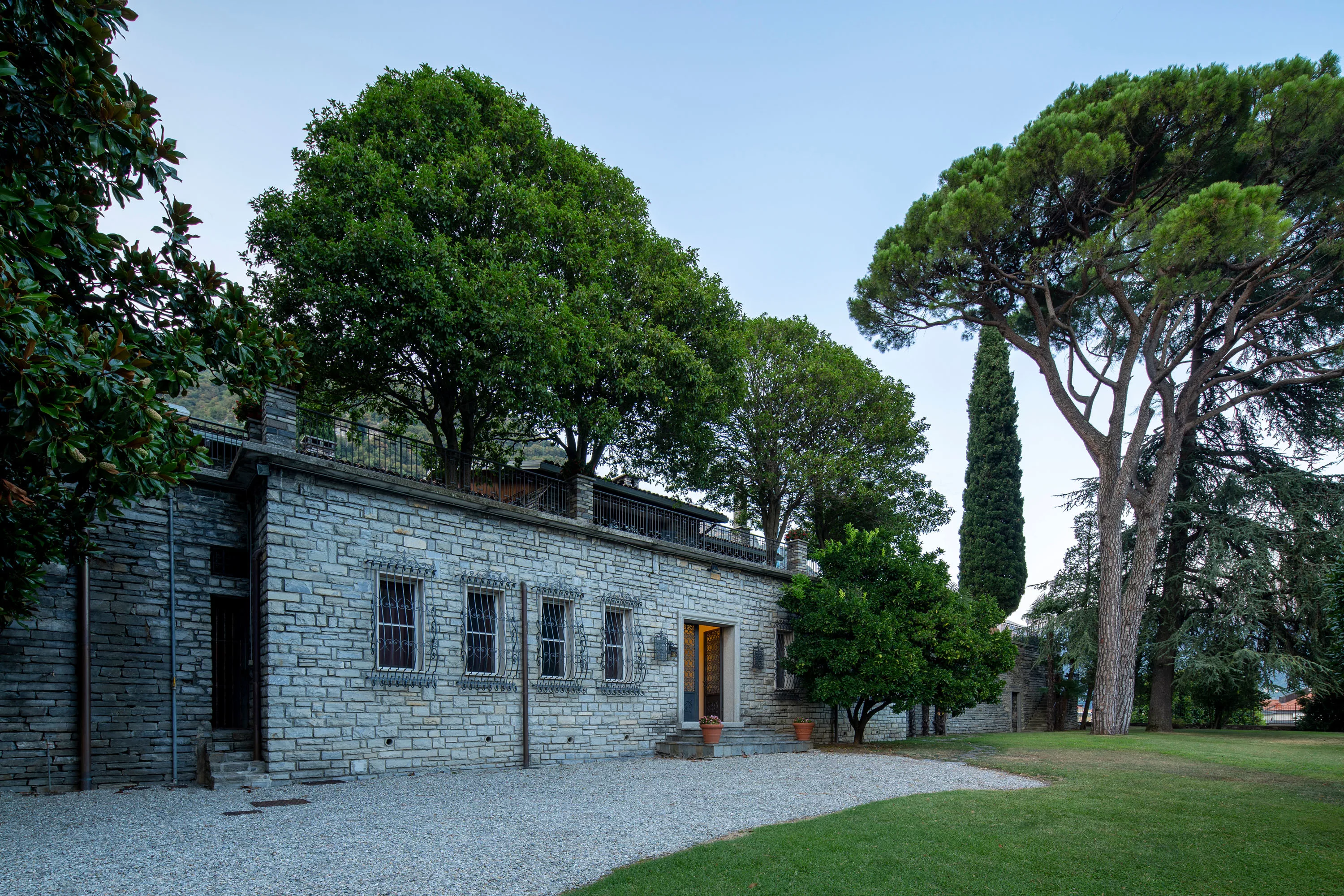 Via Besana 59, Lake Como, Como 22010 , Italy - villa_passalacqua_36_vubtav