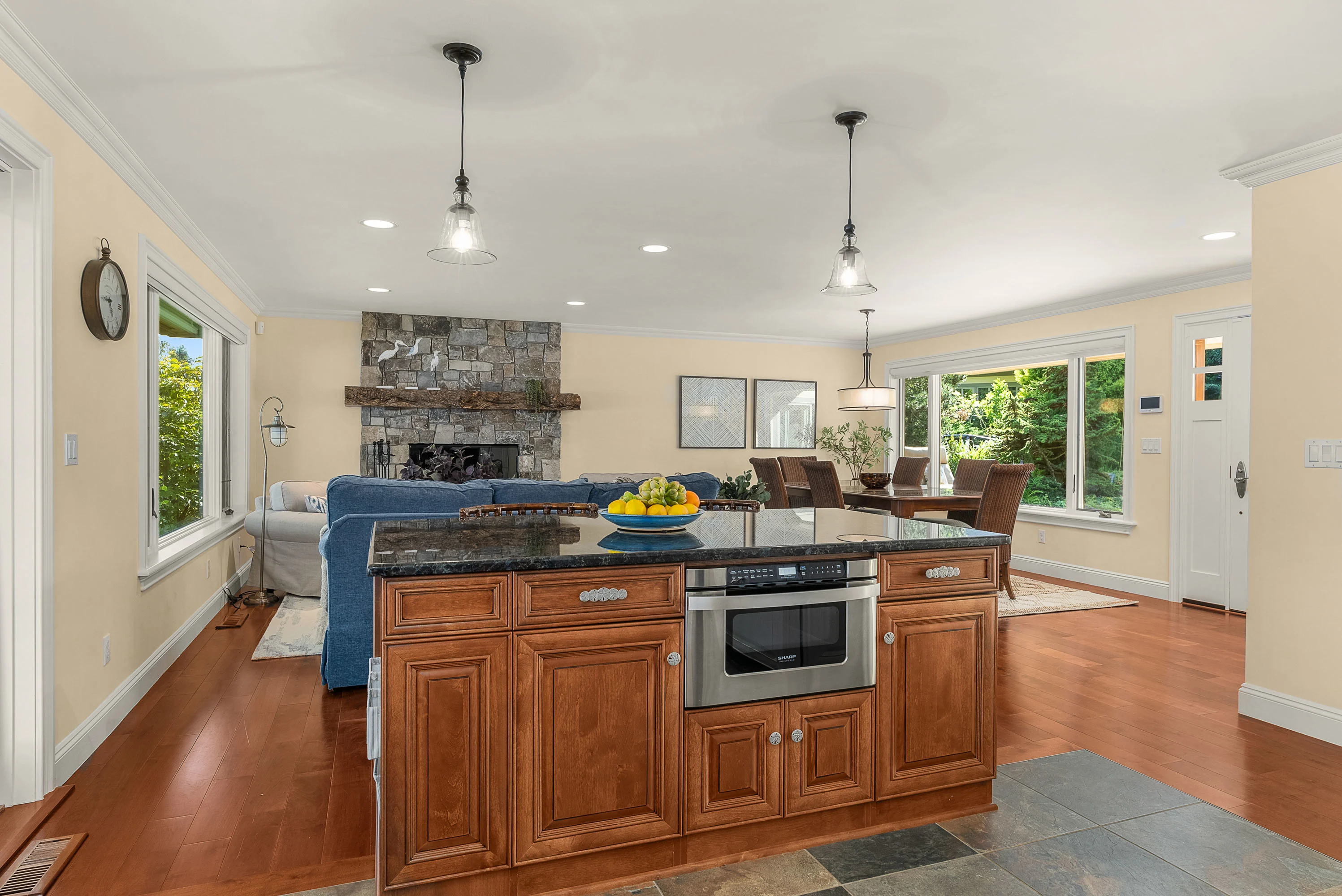 21330, 21234, and 21194 Miller Bay Road NE, Poulsbo, Seattle Area, Washington 98370 - 21330_Miller_Bay_Road_NE_33_m7mcwf