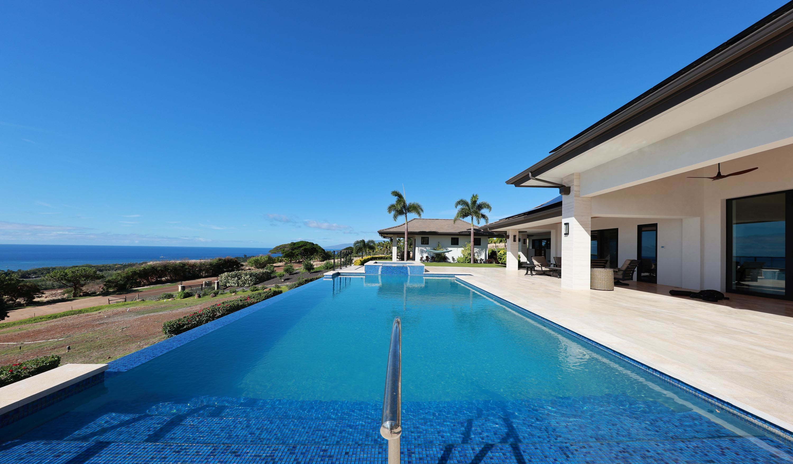 26 320 Luawai Street, A - Luxury Real Estate - Concierge Auctions