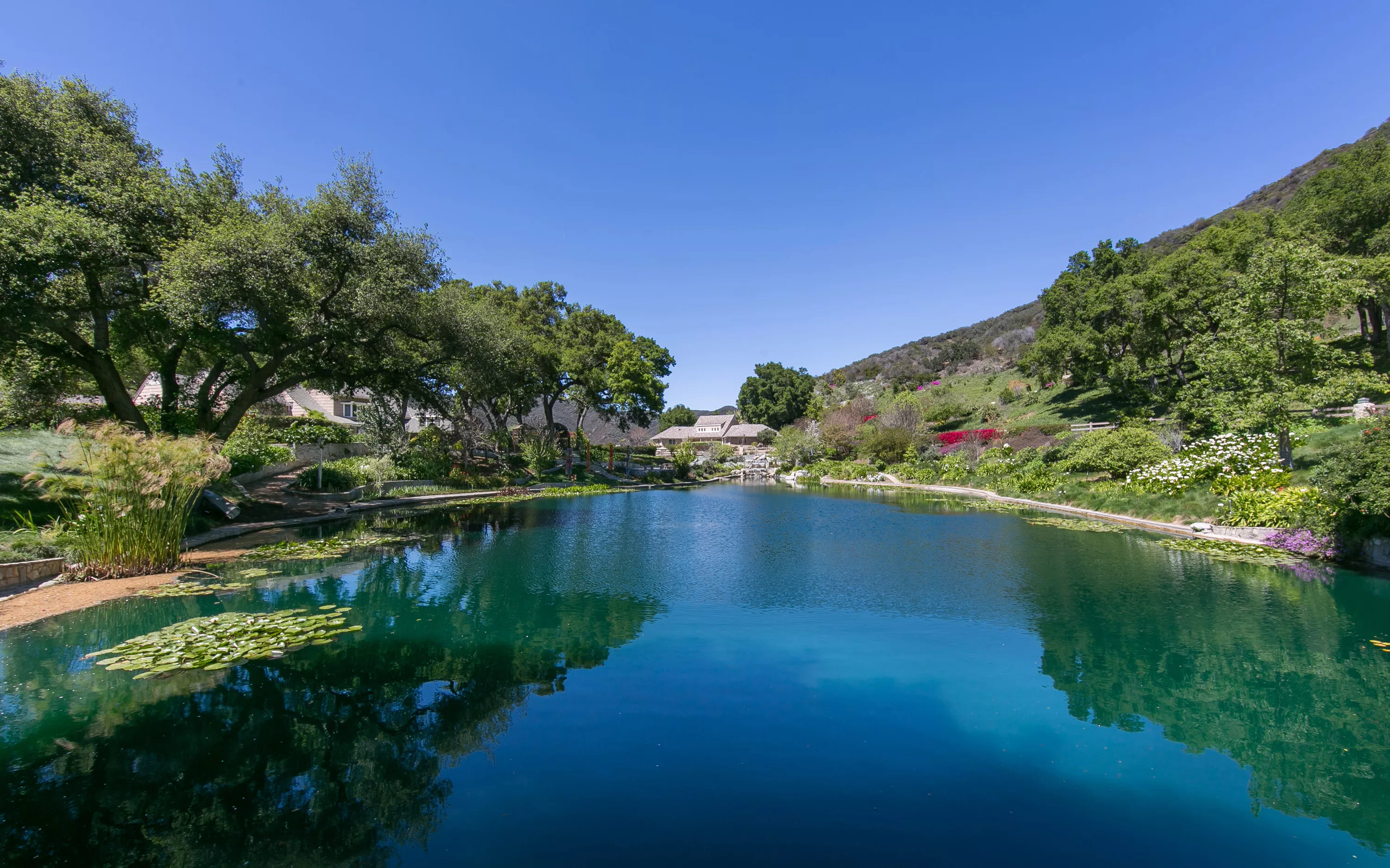 3100 Mandeville Canyon Road, Los Angeles, California 90049 - amber-hills-3100-mandeville-canyon-los-angeles-ca-luxury-real-estate-8_w7zztq