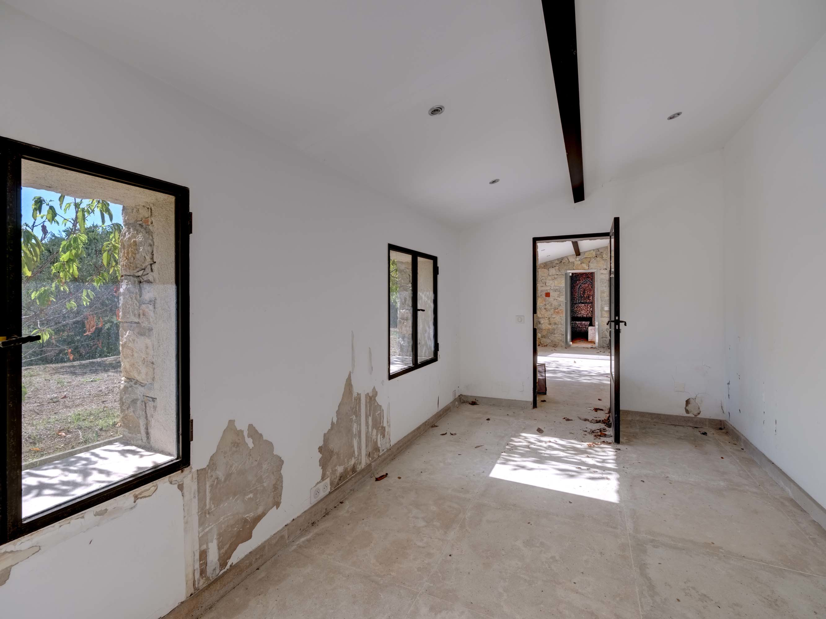 09 Château de Tournon - Luxury Real Estate - Concierge Auctions