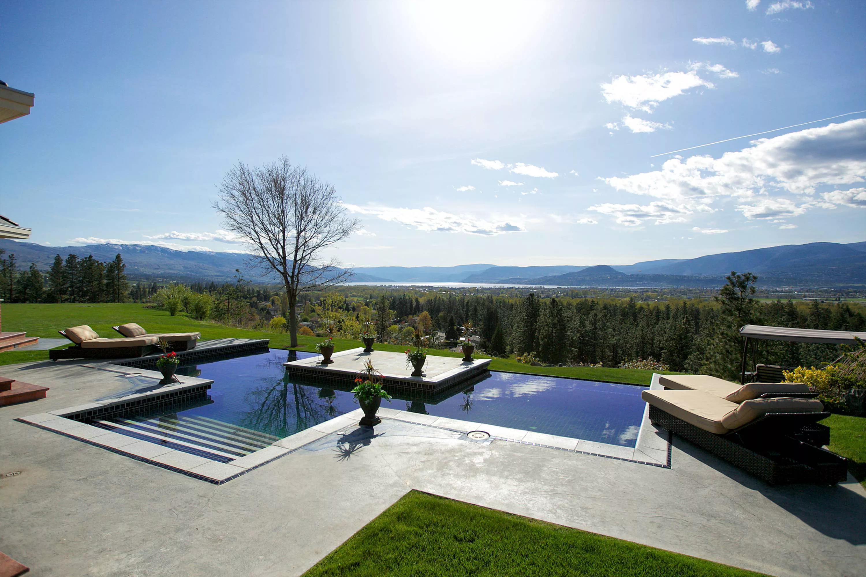 2830 East Kelowna Road, Kelowna, British Columbia V1W 4H5, Canada - 2830-east-kelowna-road-east-kelowna-british-columbia-canada_28_r8byej