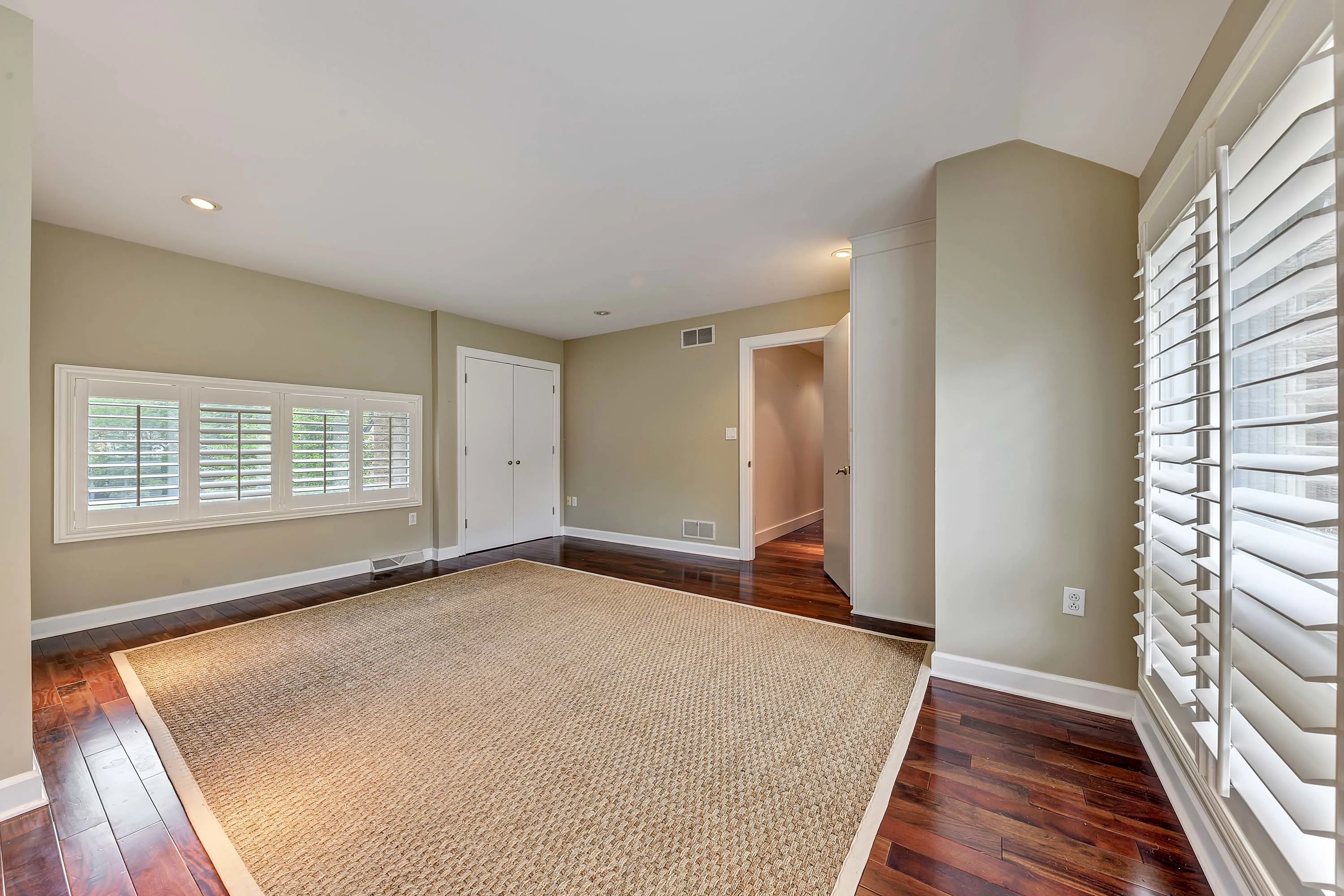 751 Chestnut Road, Near Pittsburgh, Pennsylvania 15143 - 751-chestnut-road-sewickley-pennsylvania46_yj3phm