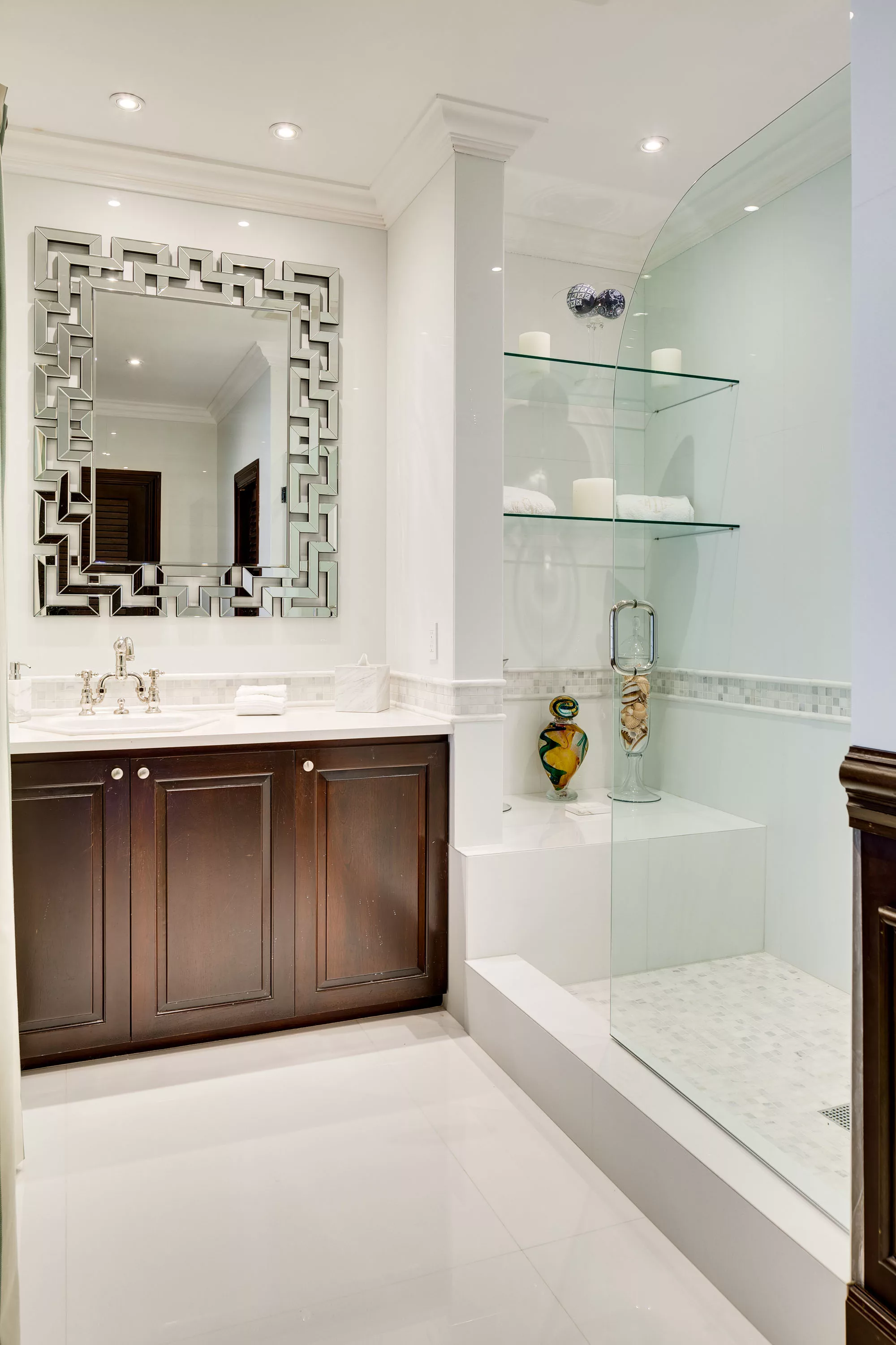 46 Star Island Drive, Miami Beach, Florida 33139 - 46-star-island-drive-miami-beach-florida38_gz1hmj