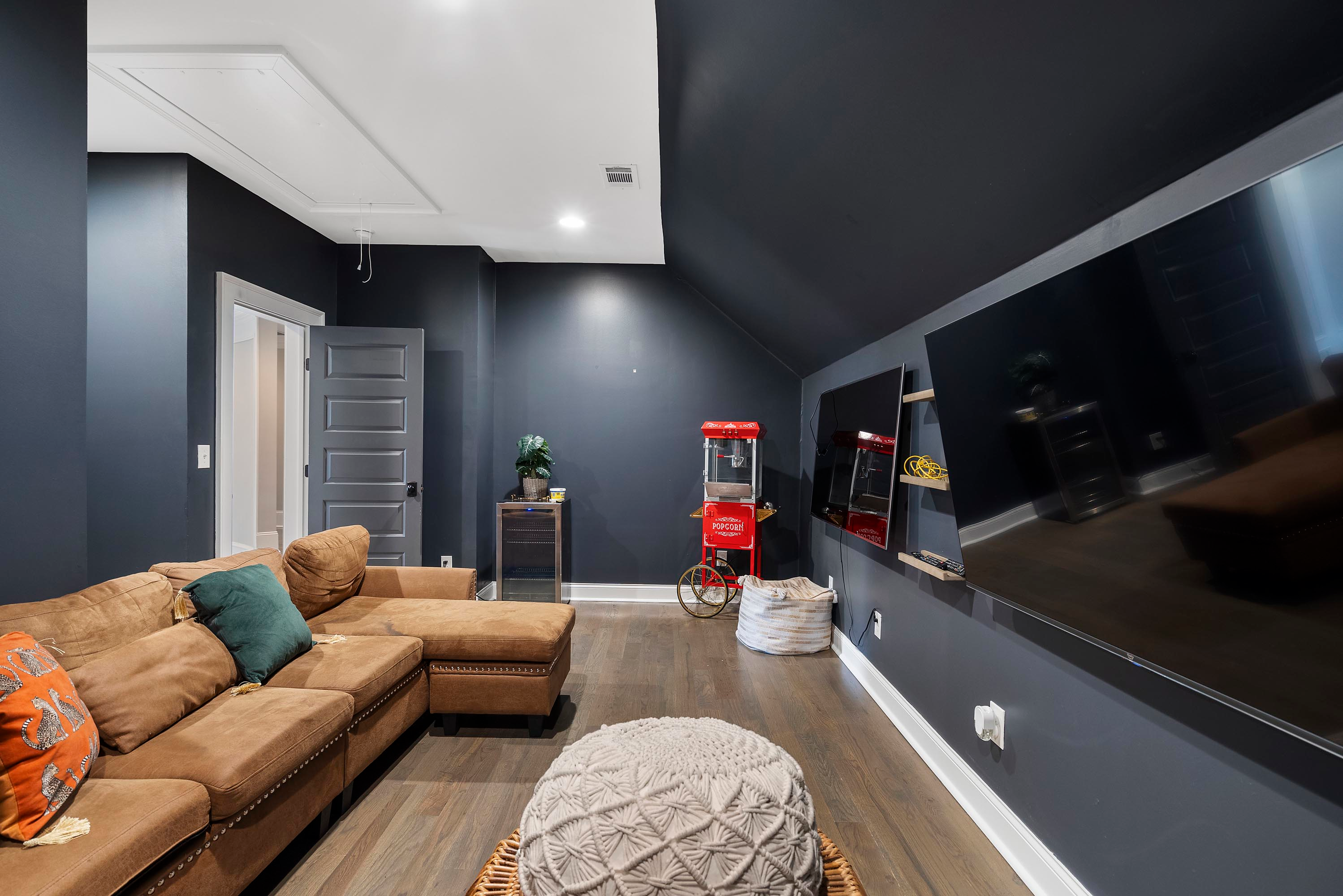 41 2242 Shoal Creek Rd - Luxury Real Estate - Concierge Auctions