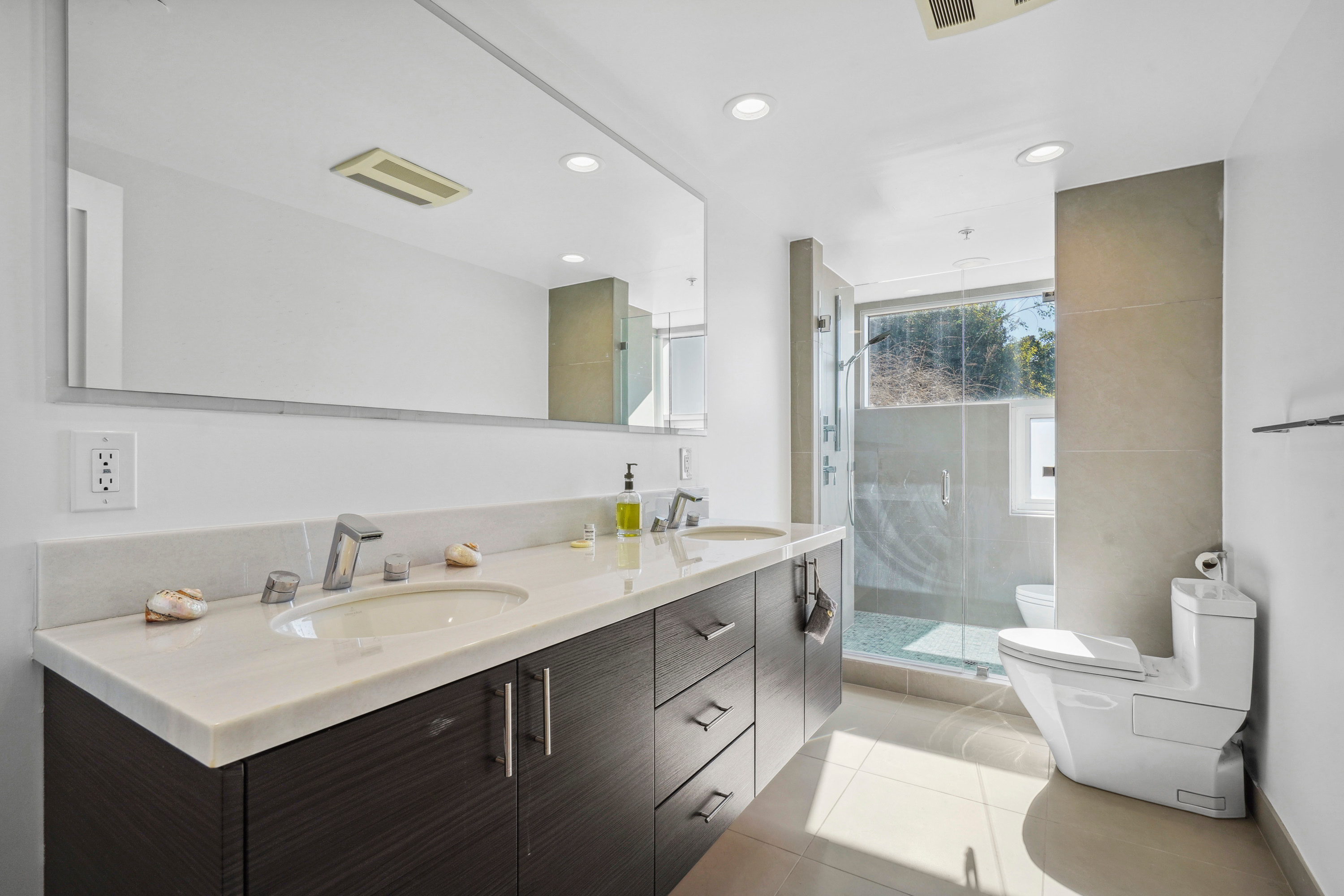 44 9716 Oak Pass Rd - Luxury Real Estate - Concierge Auctions