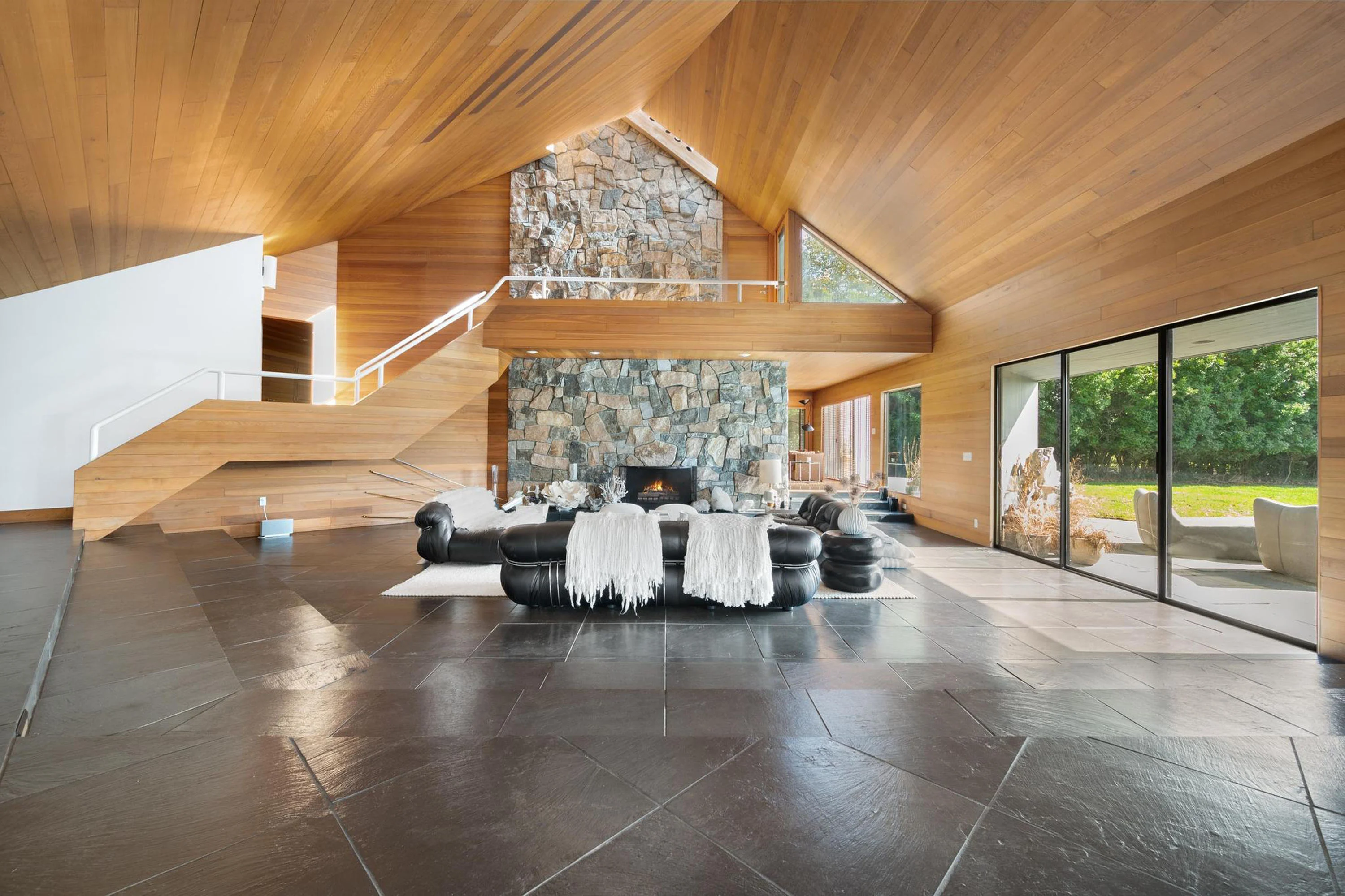 100 Further Lane, East Hampton, New York 11937 - 100-further-lane-east-hampton-new-york04_thyqyd