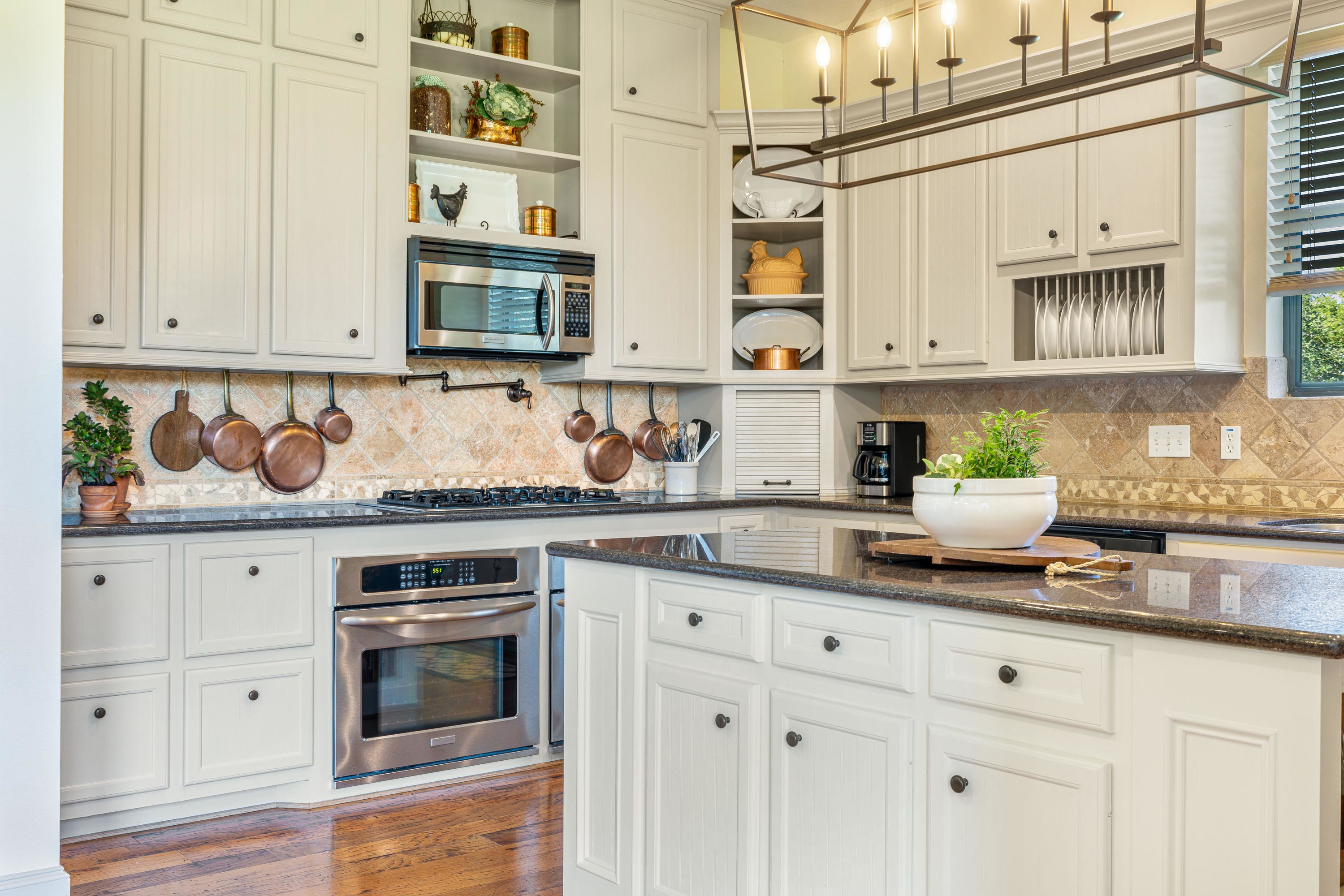 13 5107 Bovista Ranch Rd - Luxury Real Estate - Concierge Auctions