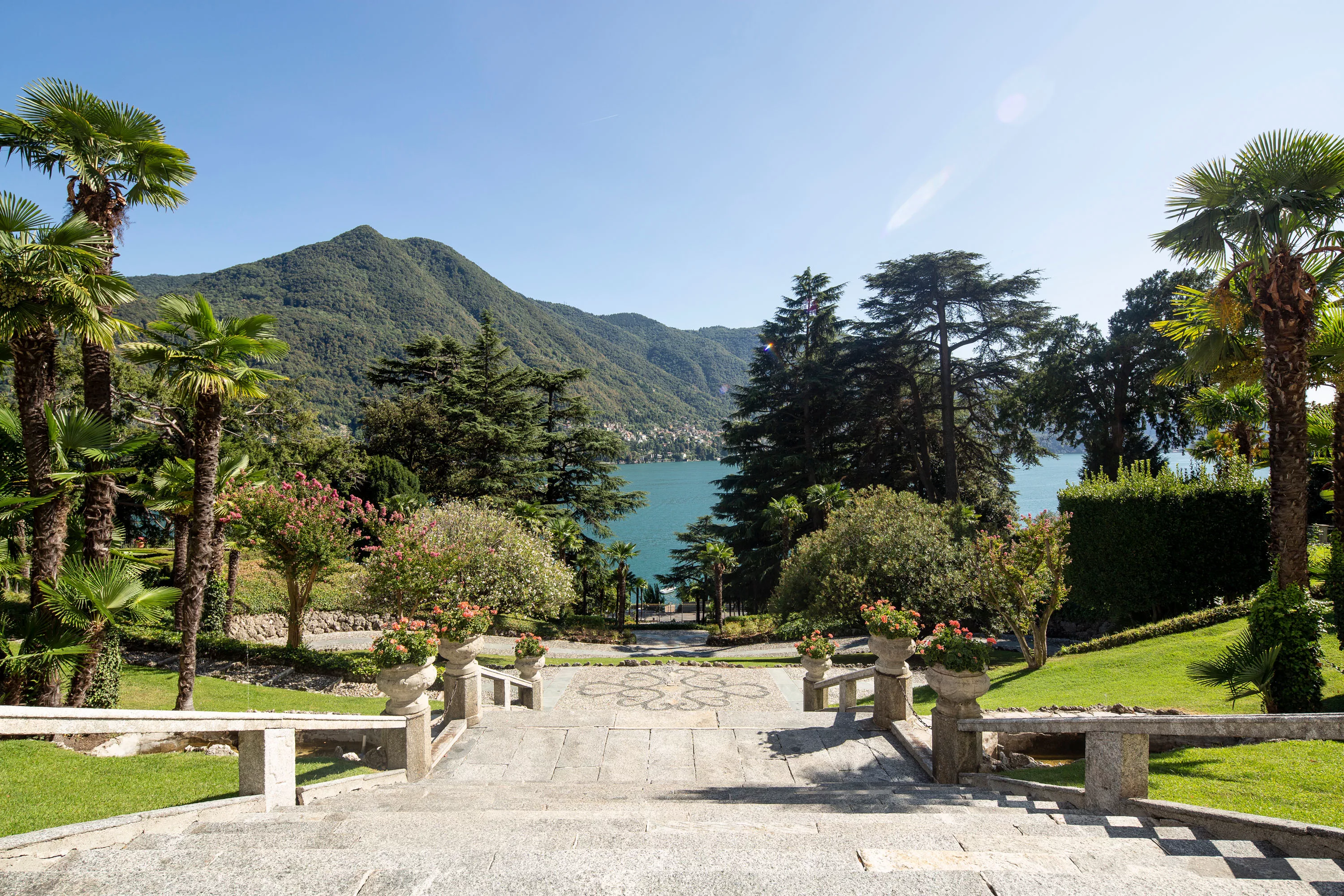 Via Besana 59, Lake Como, Como 22010 , Italy - villa_passalacqua_40_rjrwuj