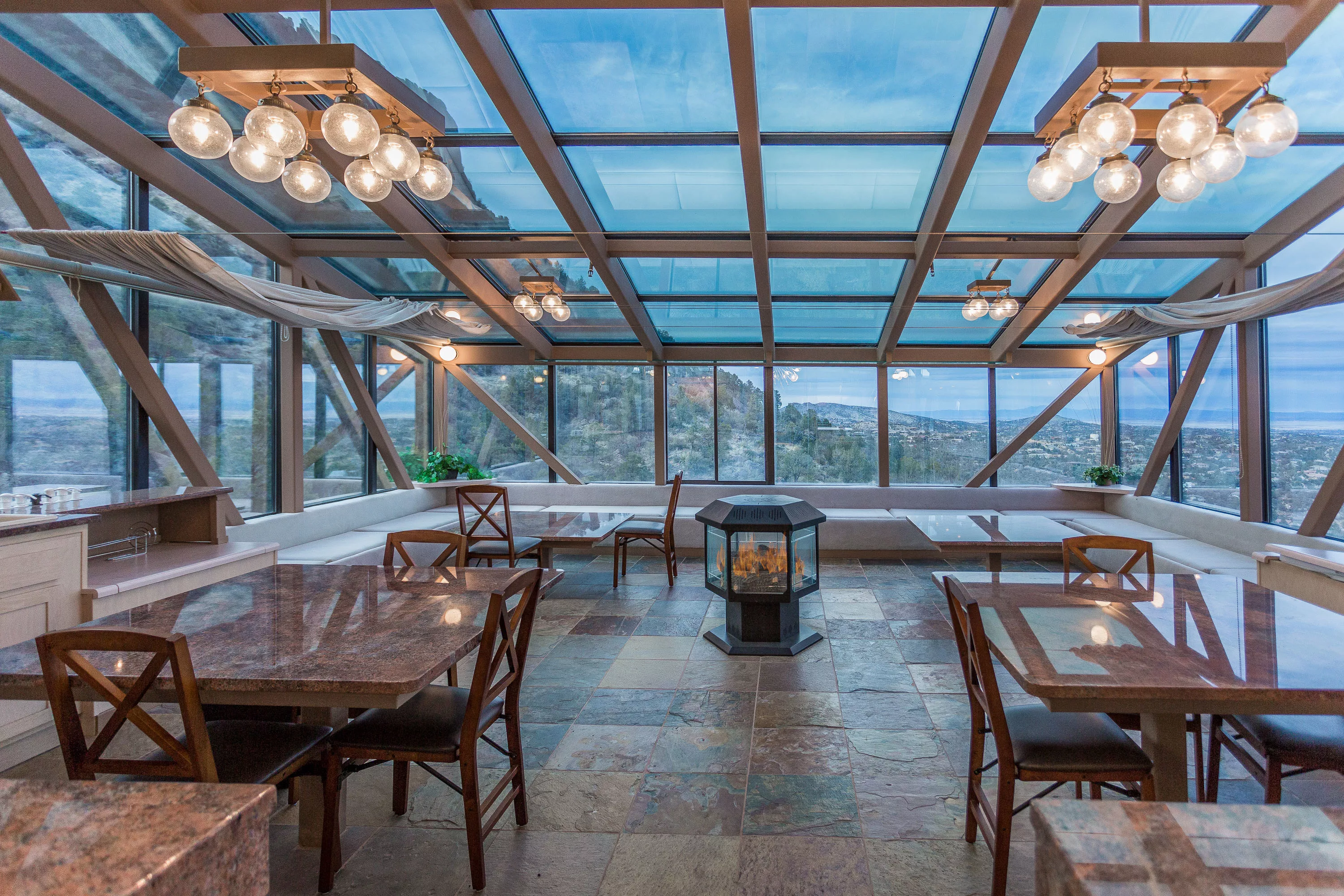 2365 Skyline Drive, Prescott, Arizona 86303 - 2365-skyline-drive-prescott-arizona-09-23-22-29-2929_uxfuvj