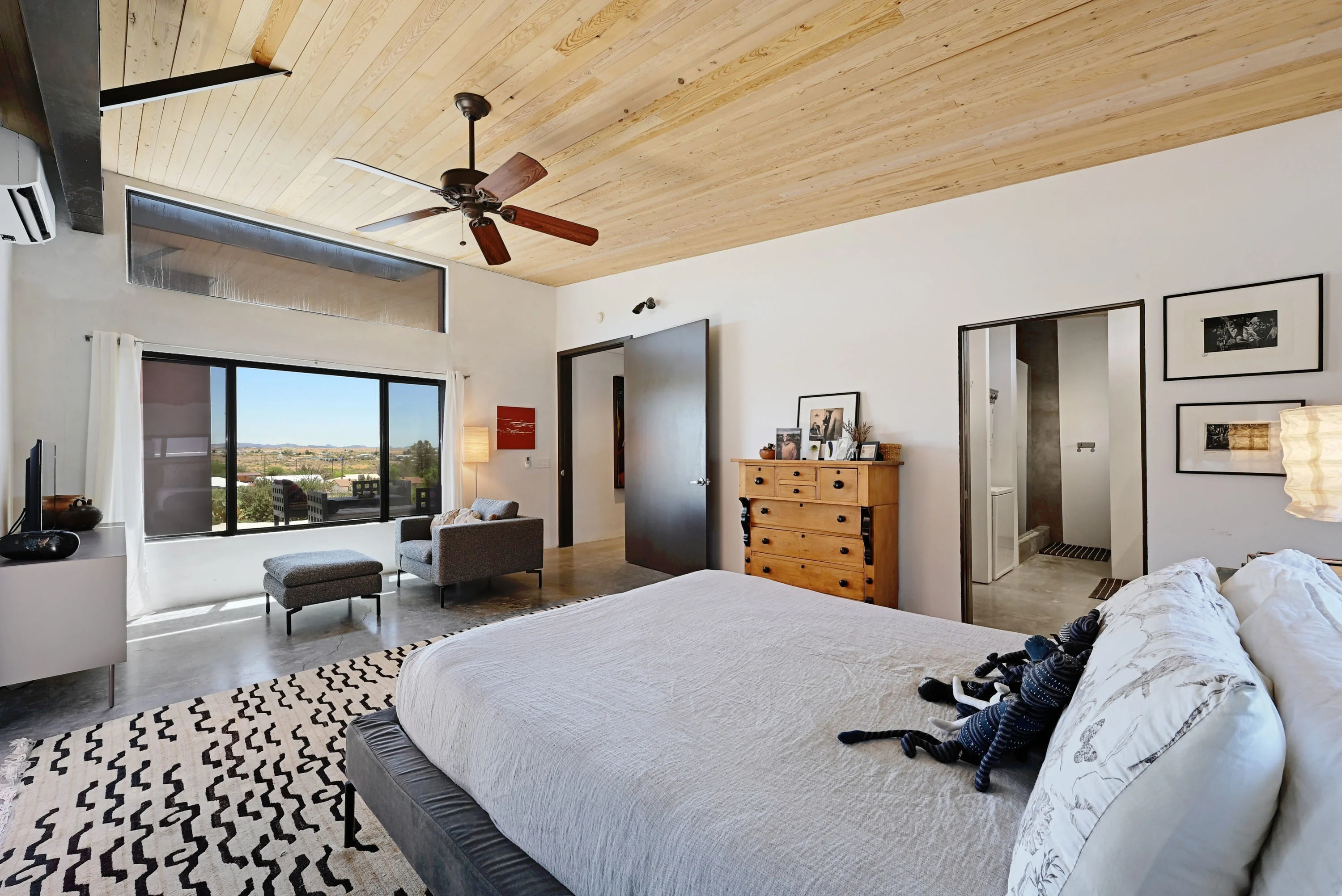 1104 N Alamito Street, Marfa, Texas 79843 - 1104-north-alamito-street-marfa-texas14_udwjxa