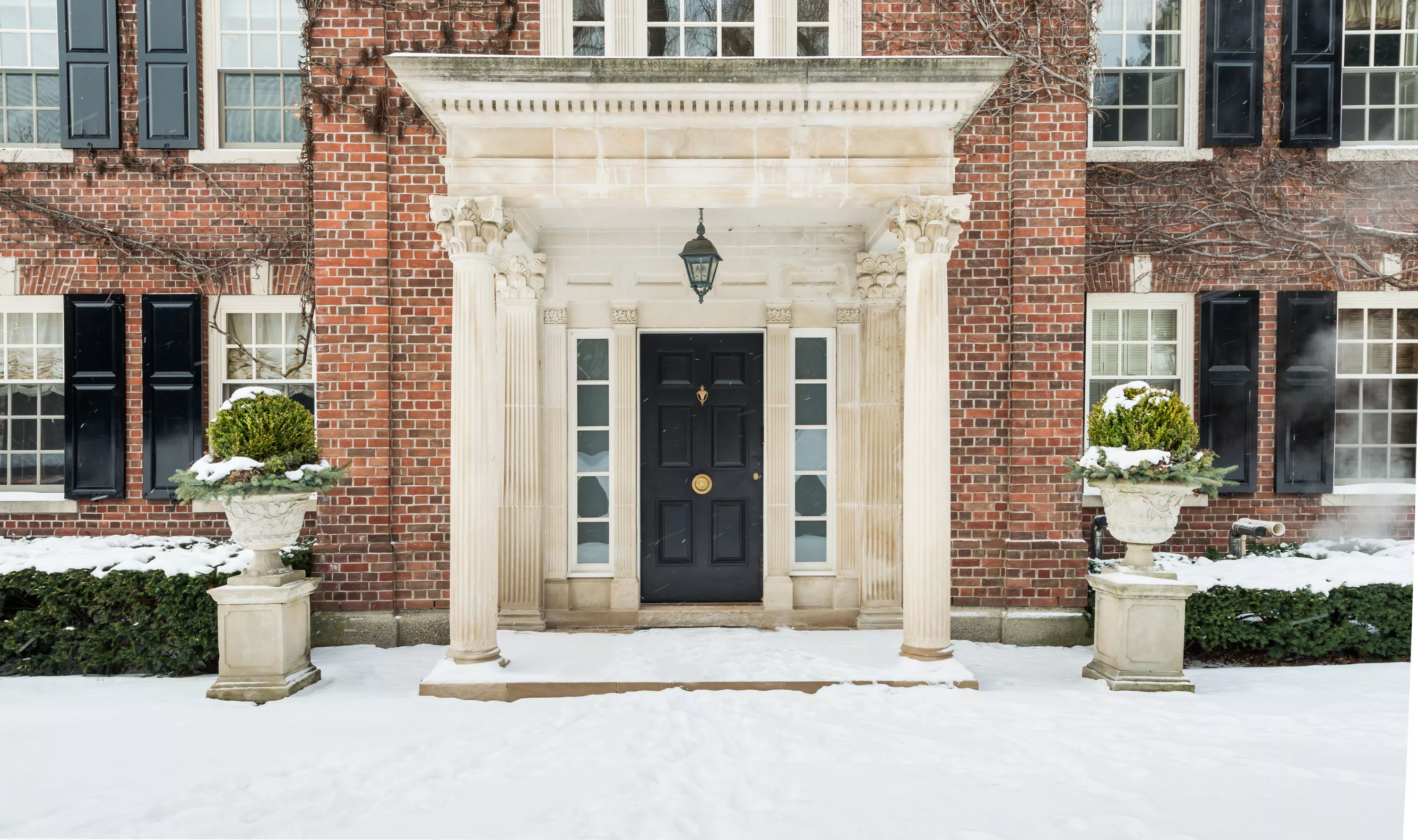 26 Park Lane Circle, Toronto, Ontario M3B 1Z7, Canada - 26-park-lane-circle-toronto-ontario-canada_24_hxidf5