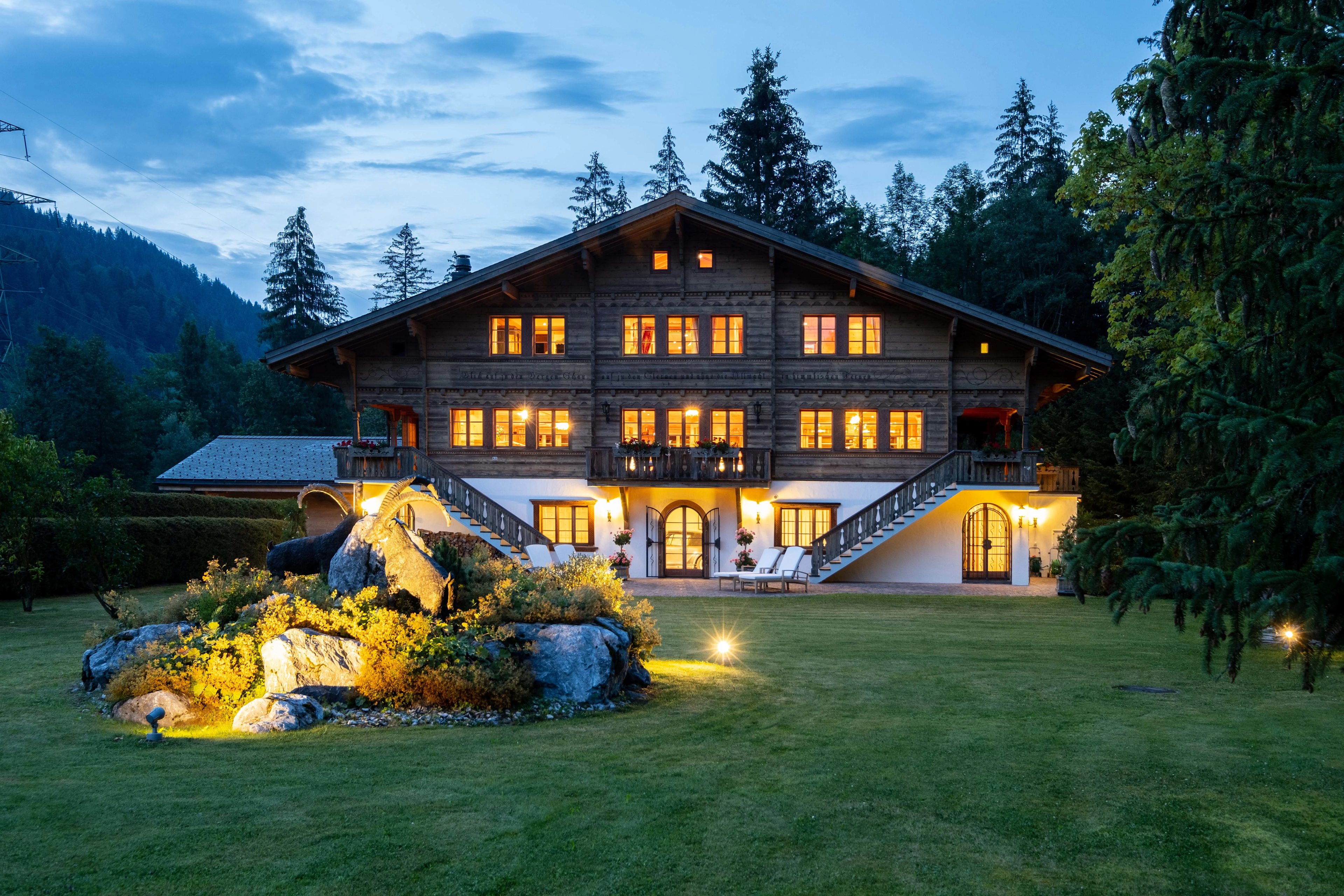 Gsteigstrasse 134, Gstaad, Bern 3783, Switzerland - vandy_20200811_GstaadAmanda_019_wpg6h7