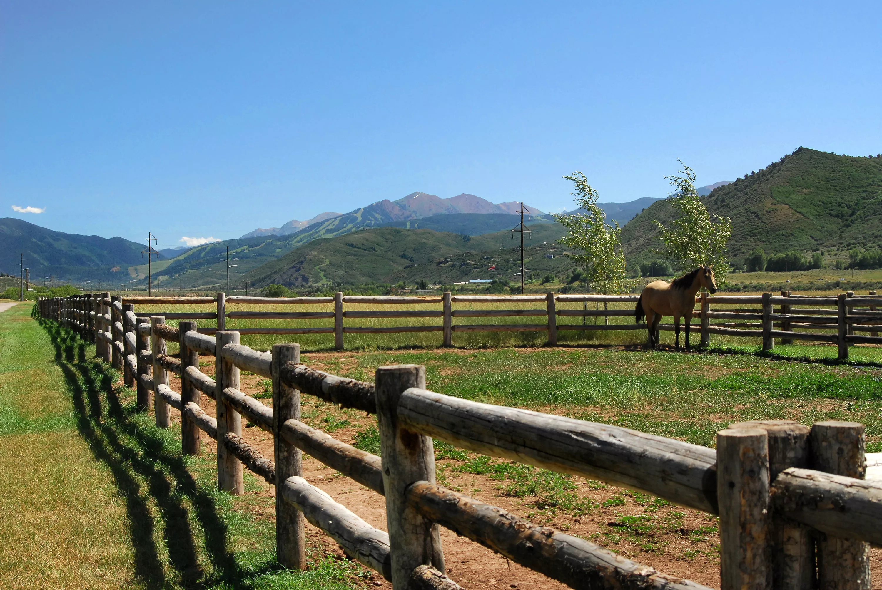 Chaparral Lot 2, Aspen, Colorado 81611 - chaparral-lot-2_view-to-highlands_ay47vw