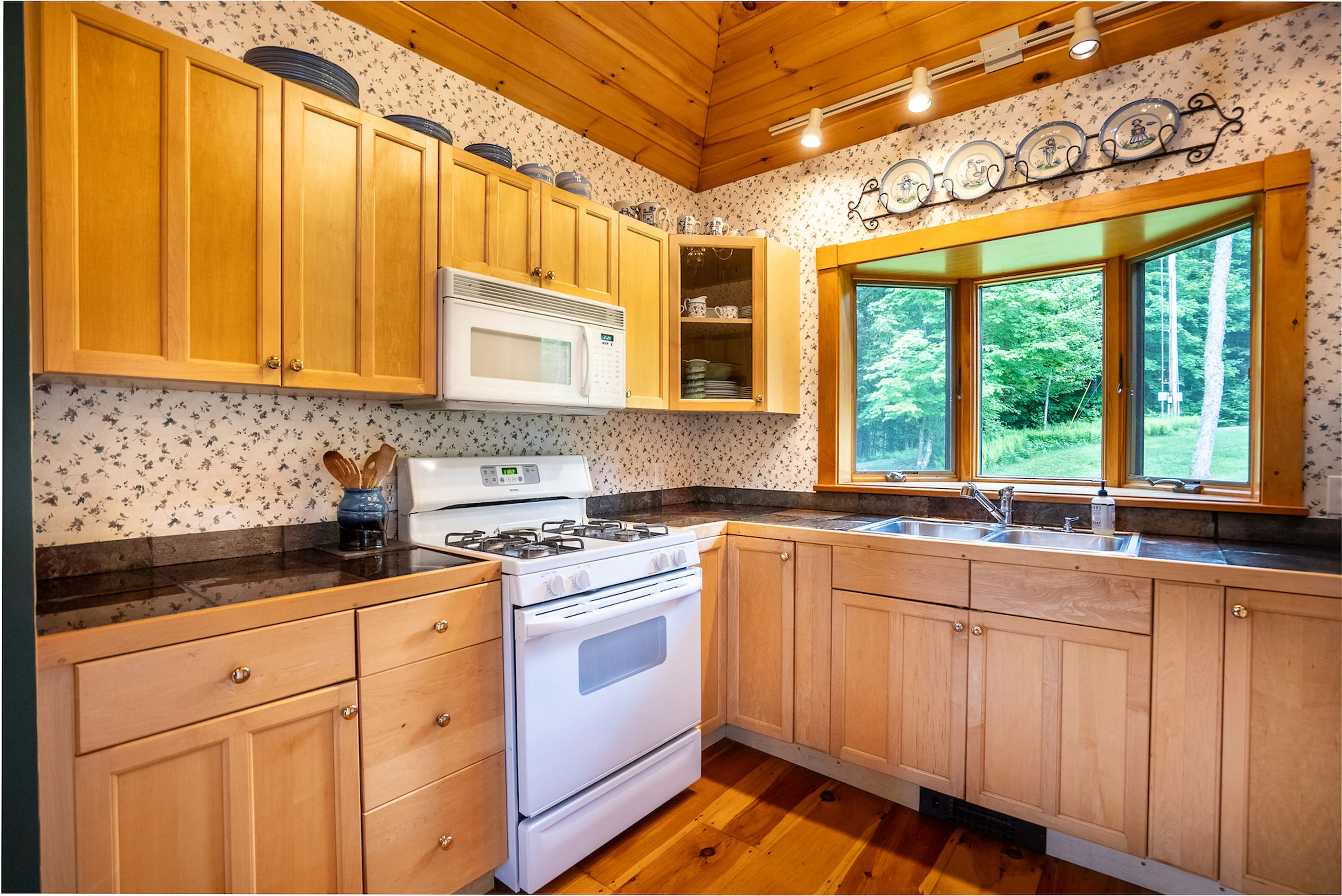 404 Patnoe Farm Drive, Hyde Park, Near Stowe, Vermont 05655 - 404_Patnoe_Farm_Drive_23_gntm3f