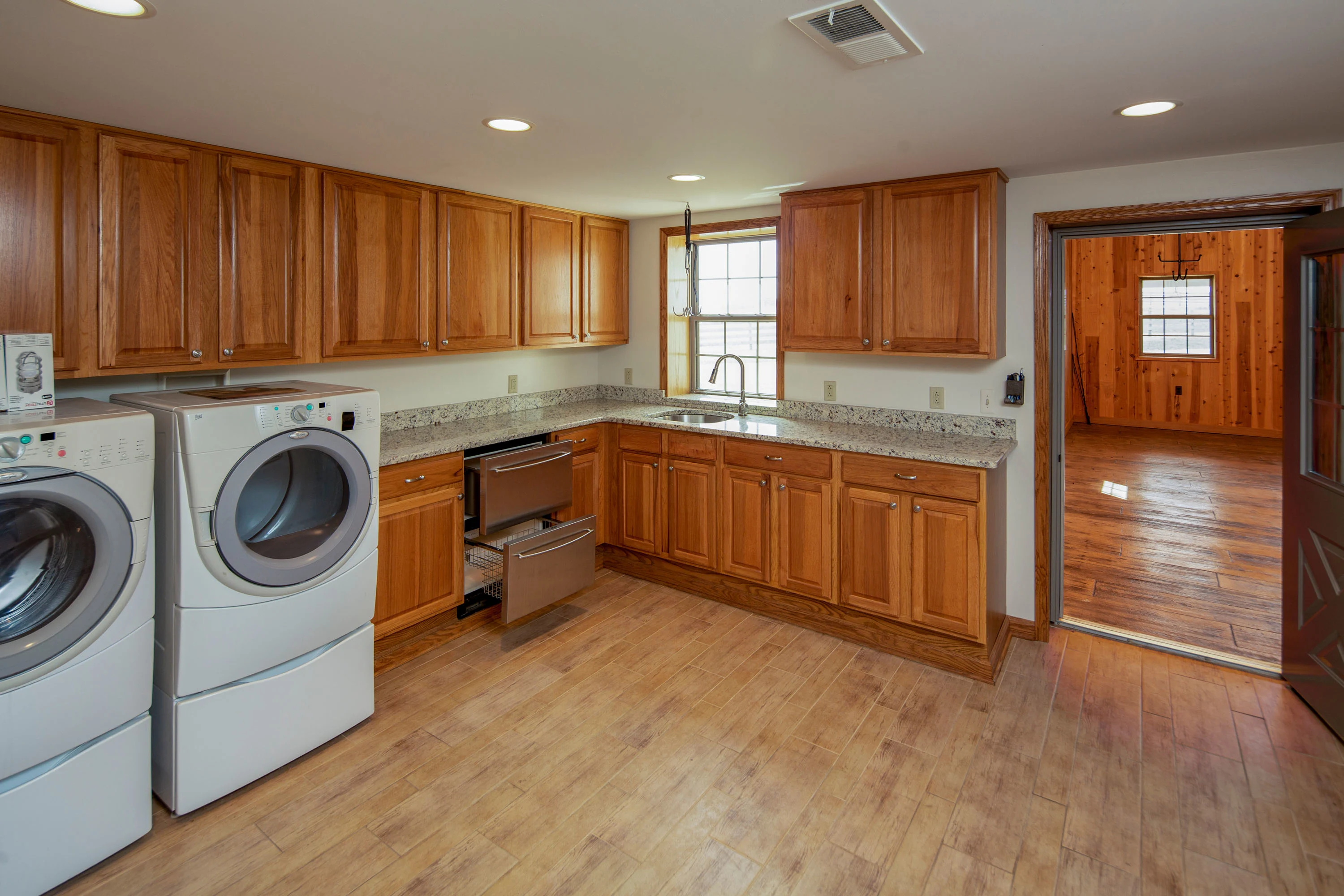 506 Mountain View Road West, Asbury, New Jersey 08802 - 508_Mountain_View_Rd_33_of_62_lnn4w0