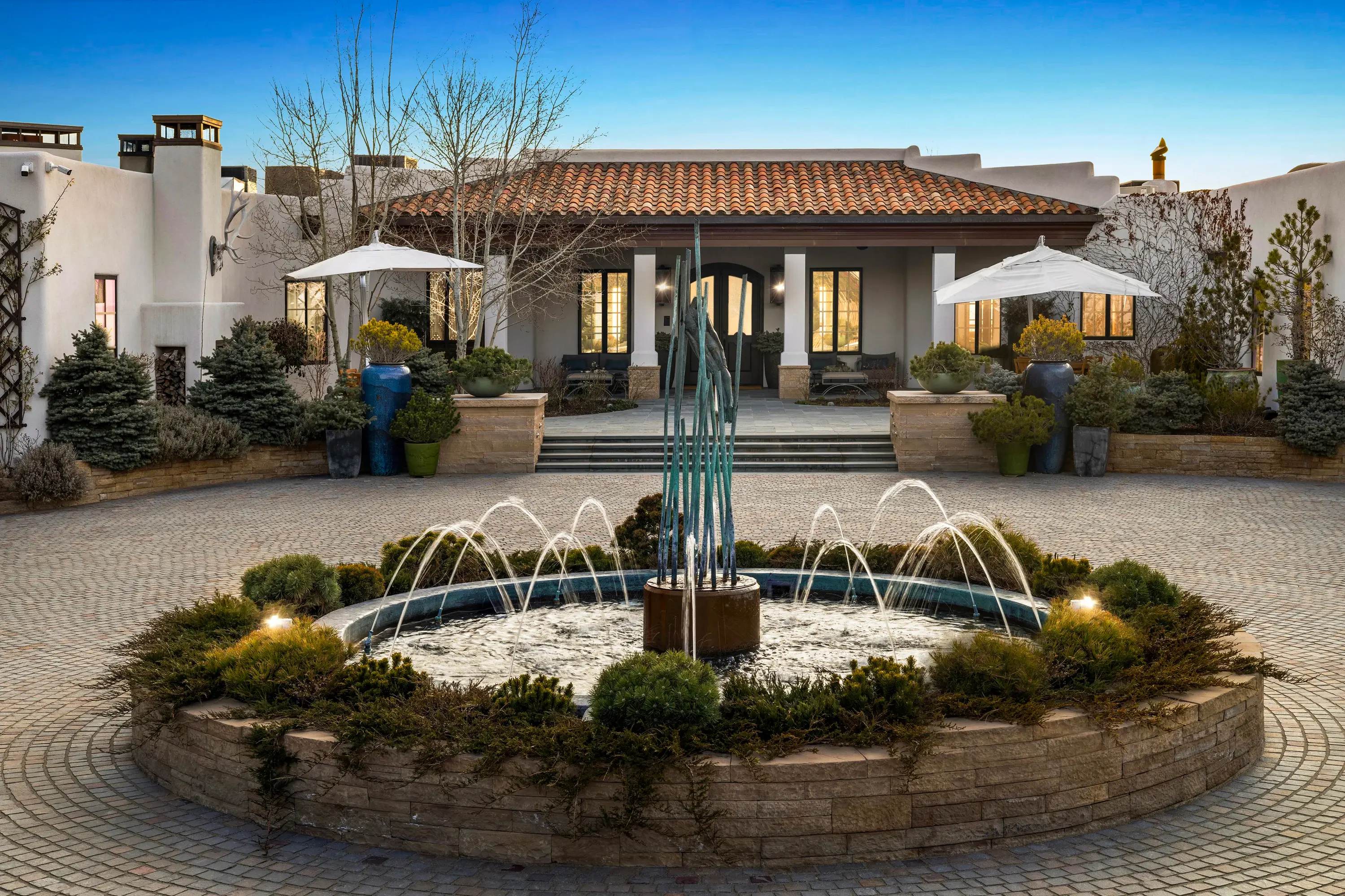 211 Camino Del Norte, Santa Fe, New Mexico 87501 - 211_Camino_Del_Norte_05_u74fuu