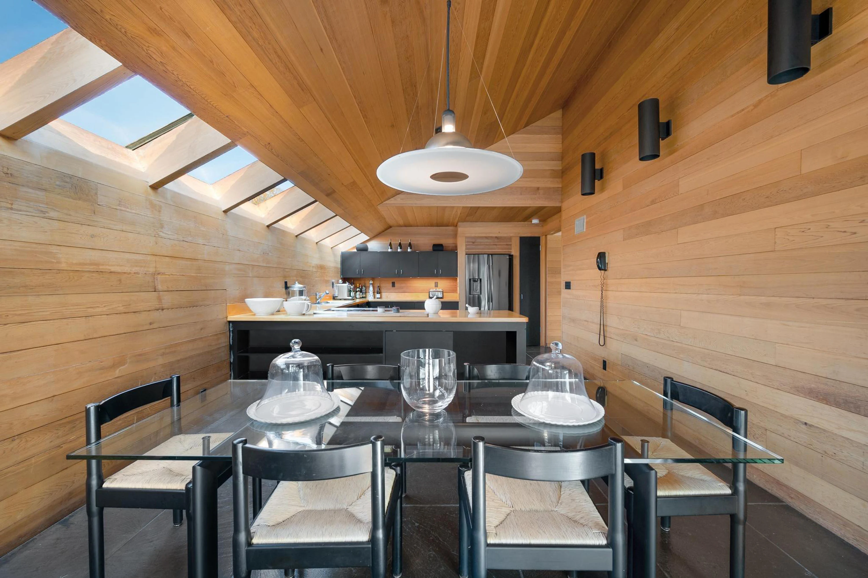 100 Further Lane, East Hampton, New York 11937 - 100-further-lane-east-hampton-new-york09_qqiblg