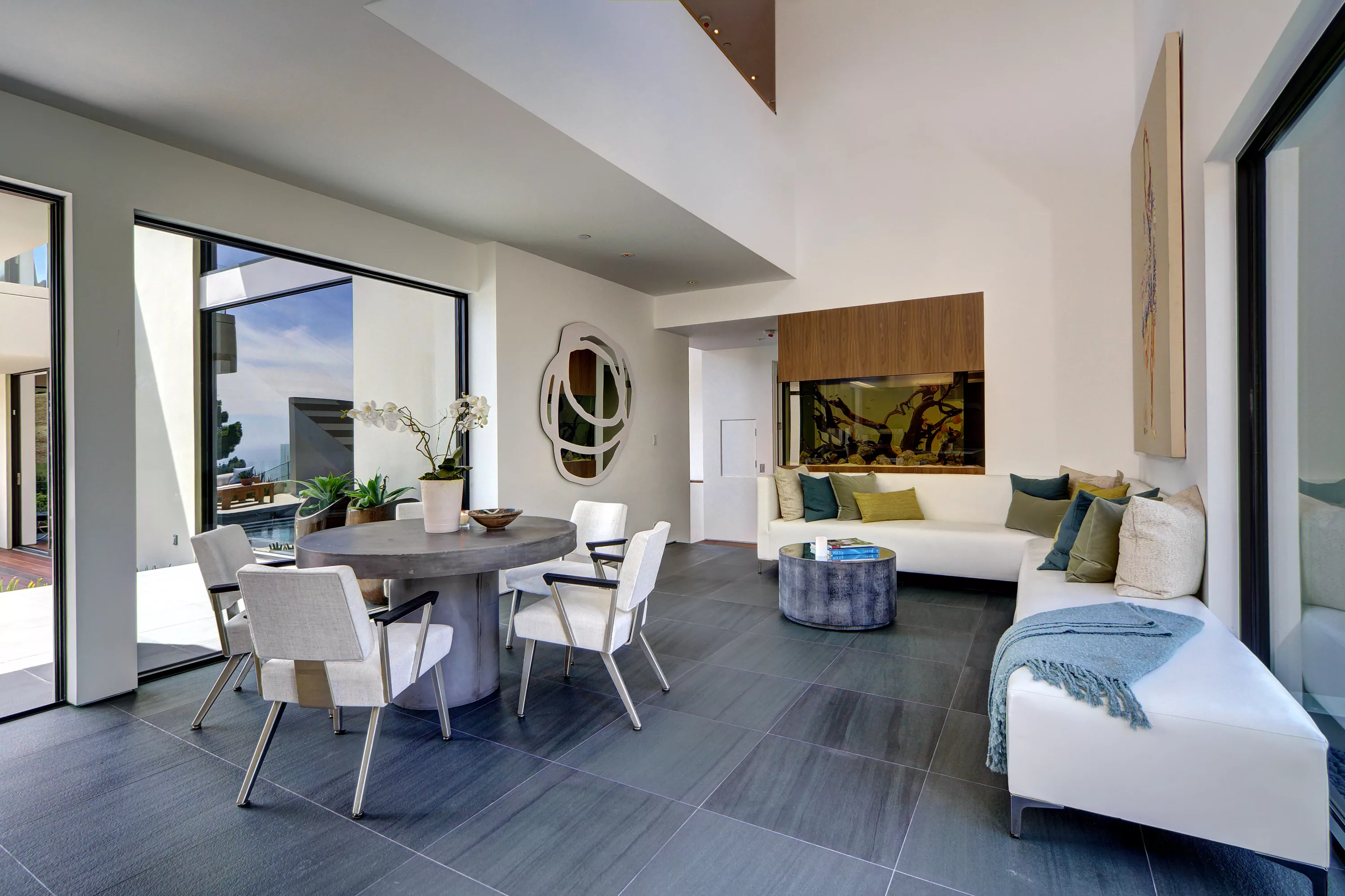 21900 Briarbluff Drive, Malibu, California 90265 - briarbluff-malibu-california0039_o4yrpb