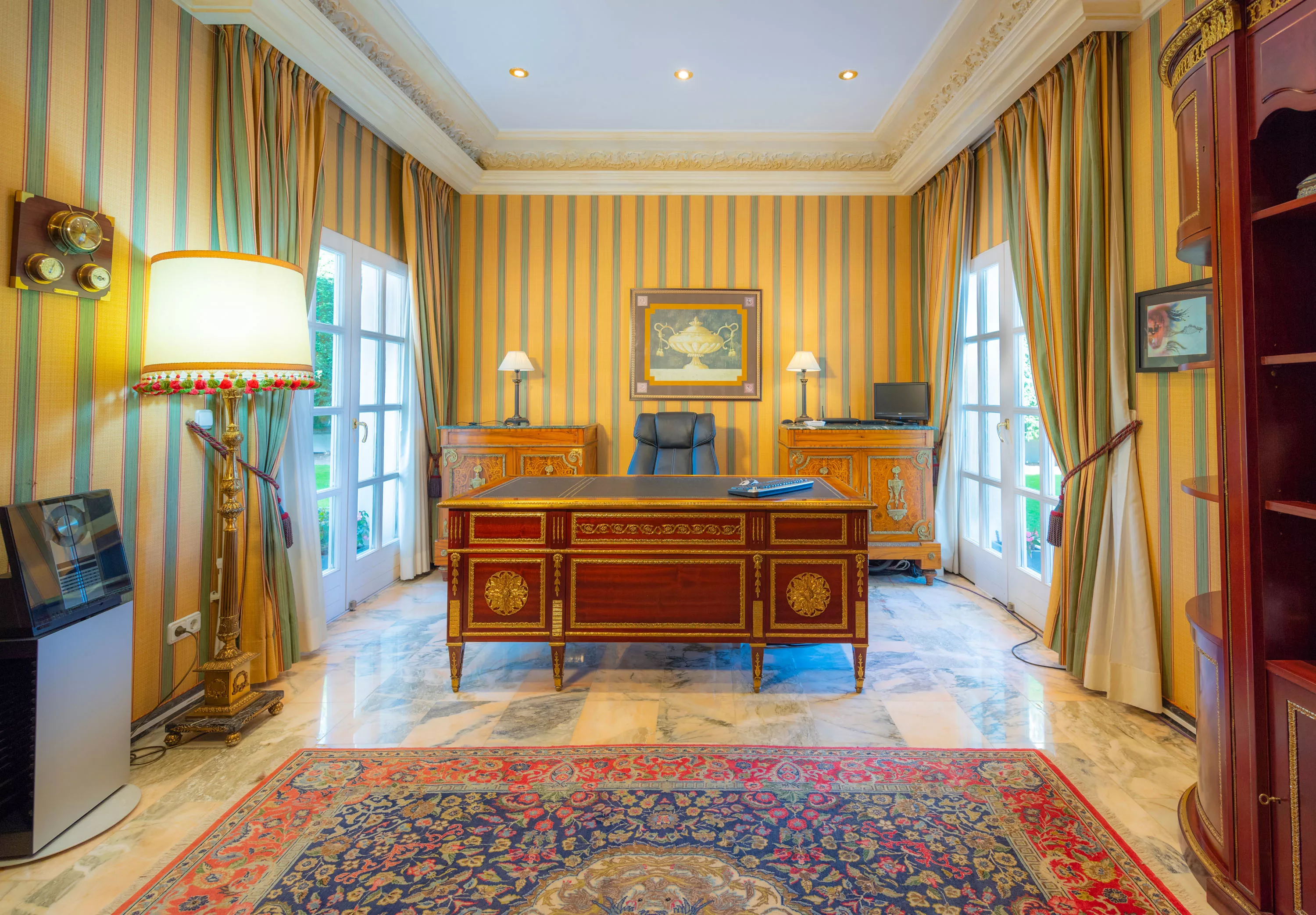 Arrabal el Rodeo 7, Marbella, Malaga 29660, Spain - el_martinete_marbella_spain_17_mndqap