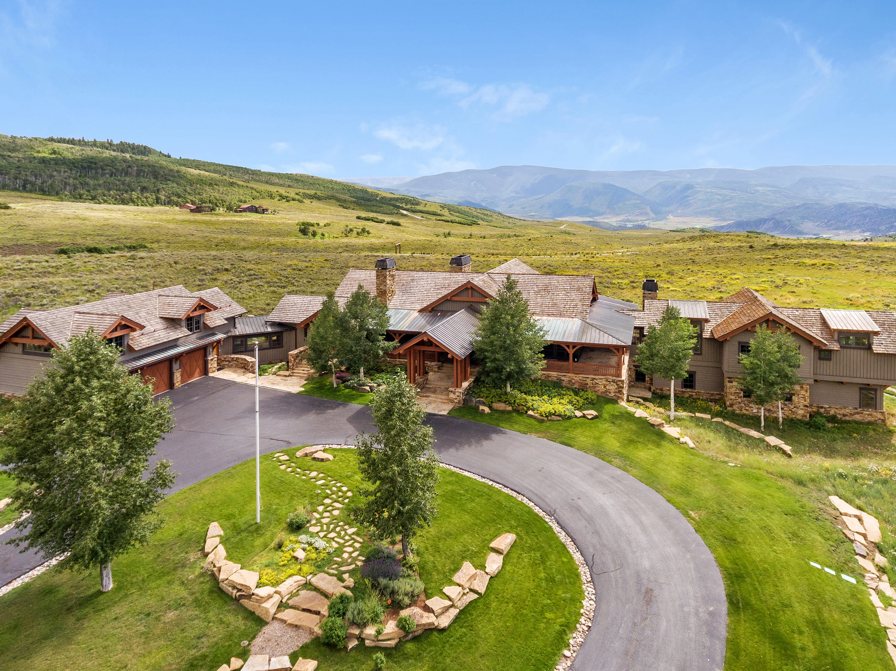 318 Kicking Horse Trail , Club at Cordillera, Vail, Colorado 81632 - 318-kicking-horse-trail-cordillera-colorado05_nuddoq