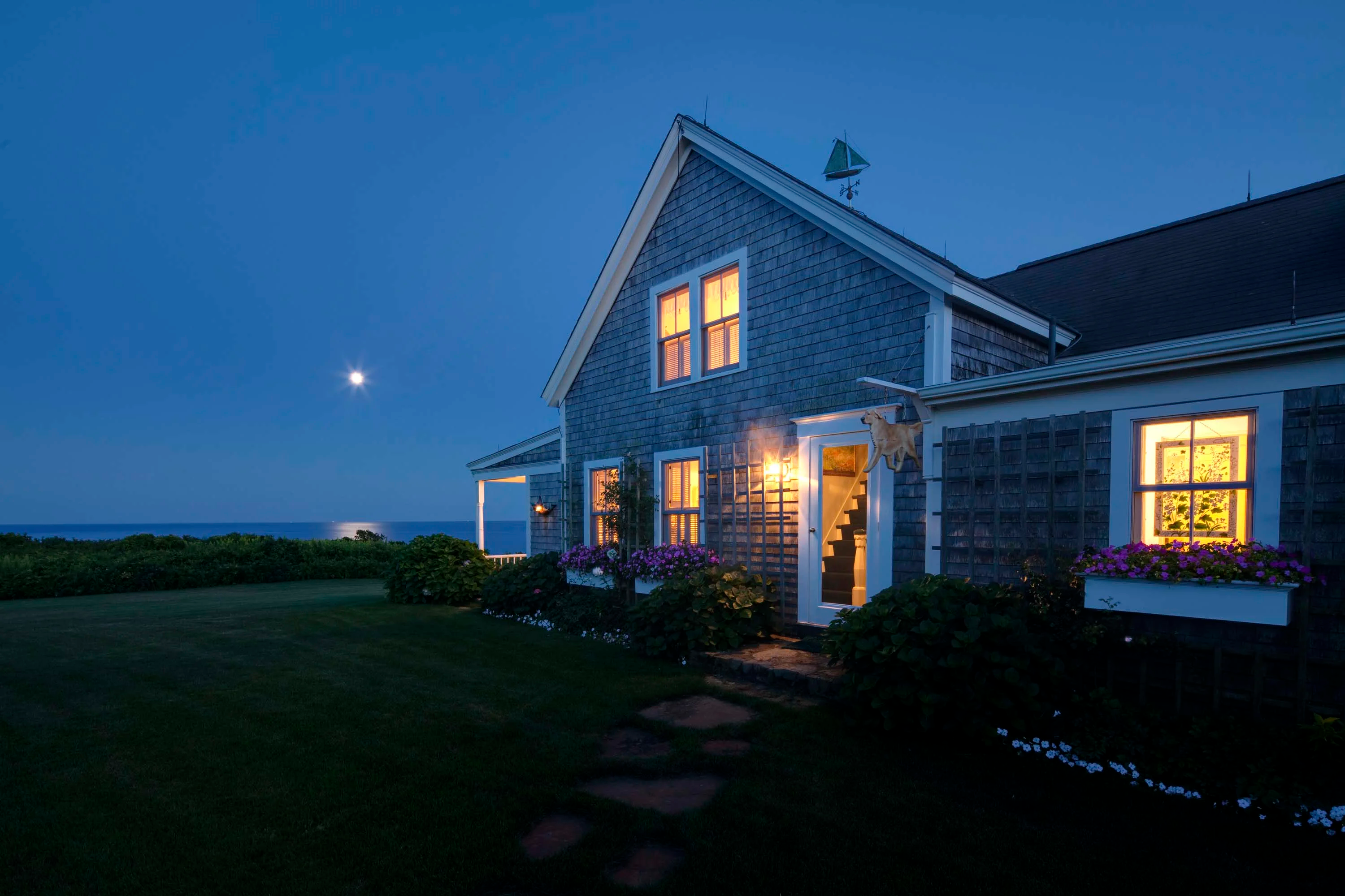 22 Quitsa Lane, Martha's Vineyard, Massachusetts 02535 - 22-quitsa-lane-chilmark-massachusetts_49_lkfzmr
