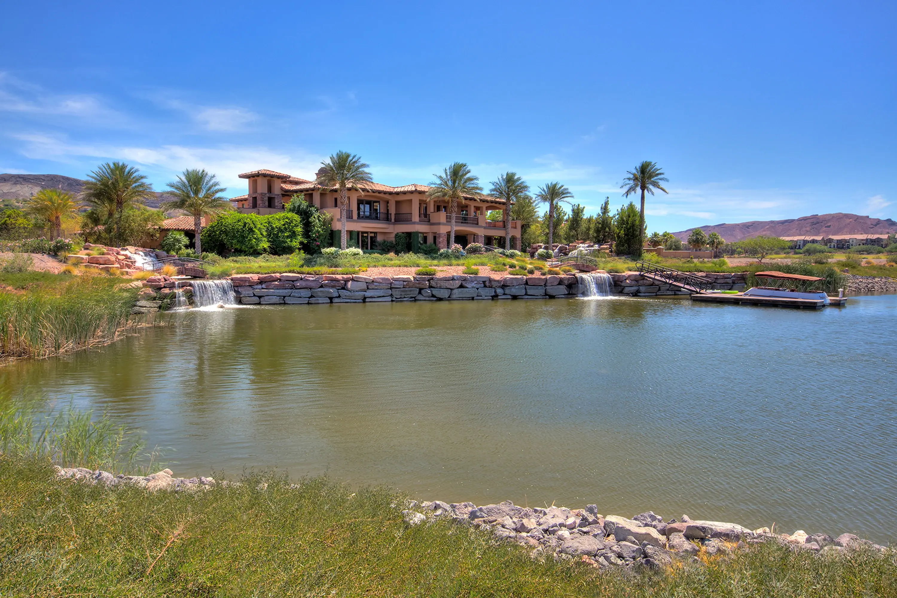 43 Rue Mediterra Drive, Lake Las Vegas, Nevada  - 43-rue-mediterra-drive-henderson-nevada02_eunyol